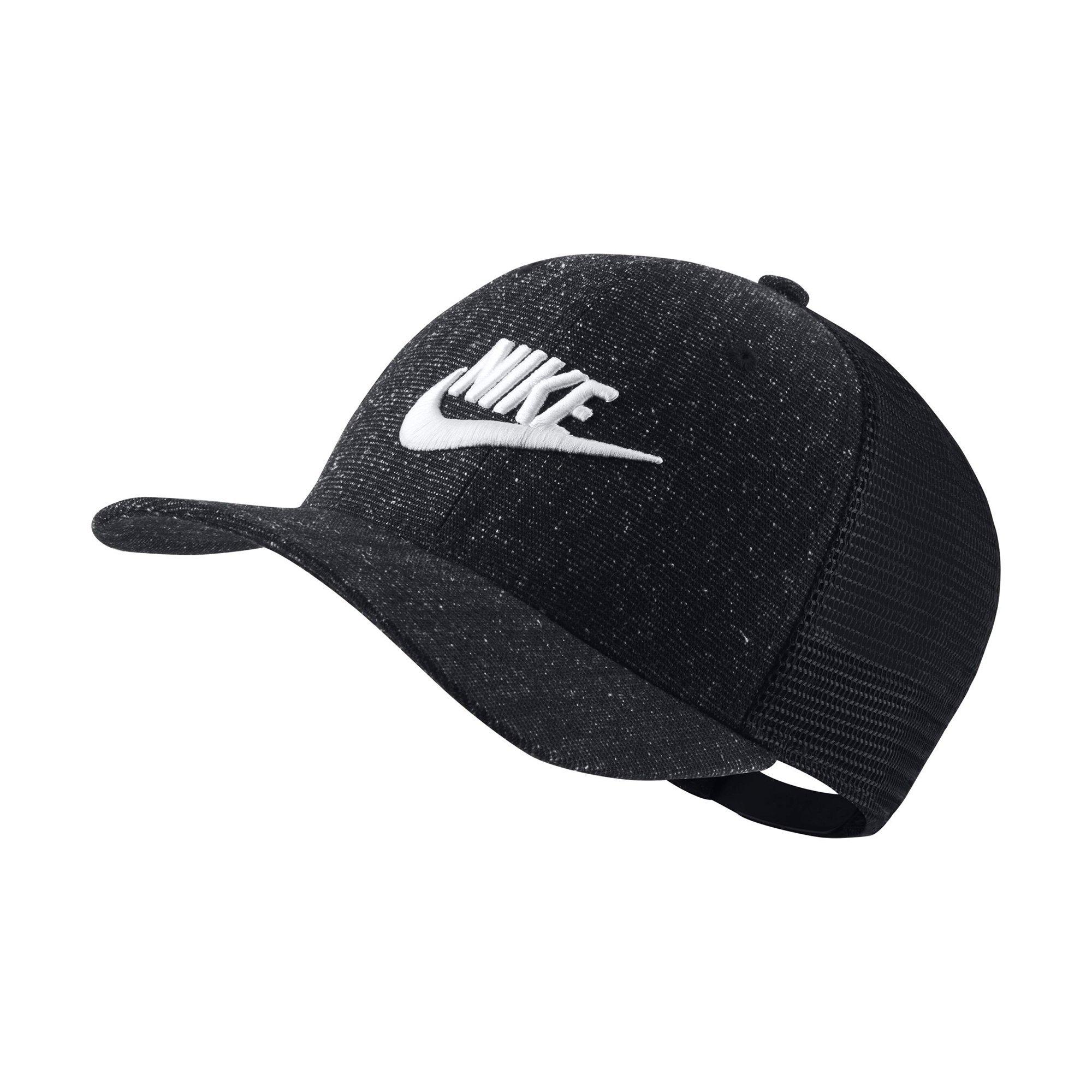 nike snapback hat