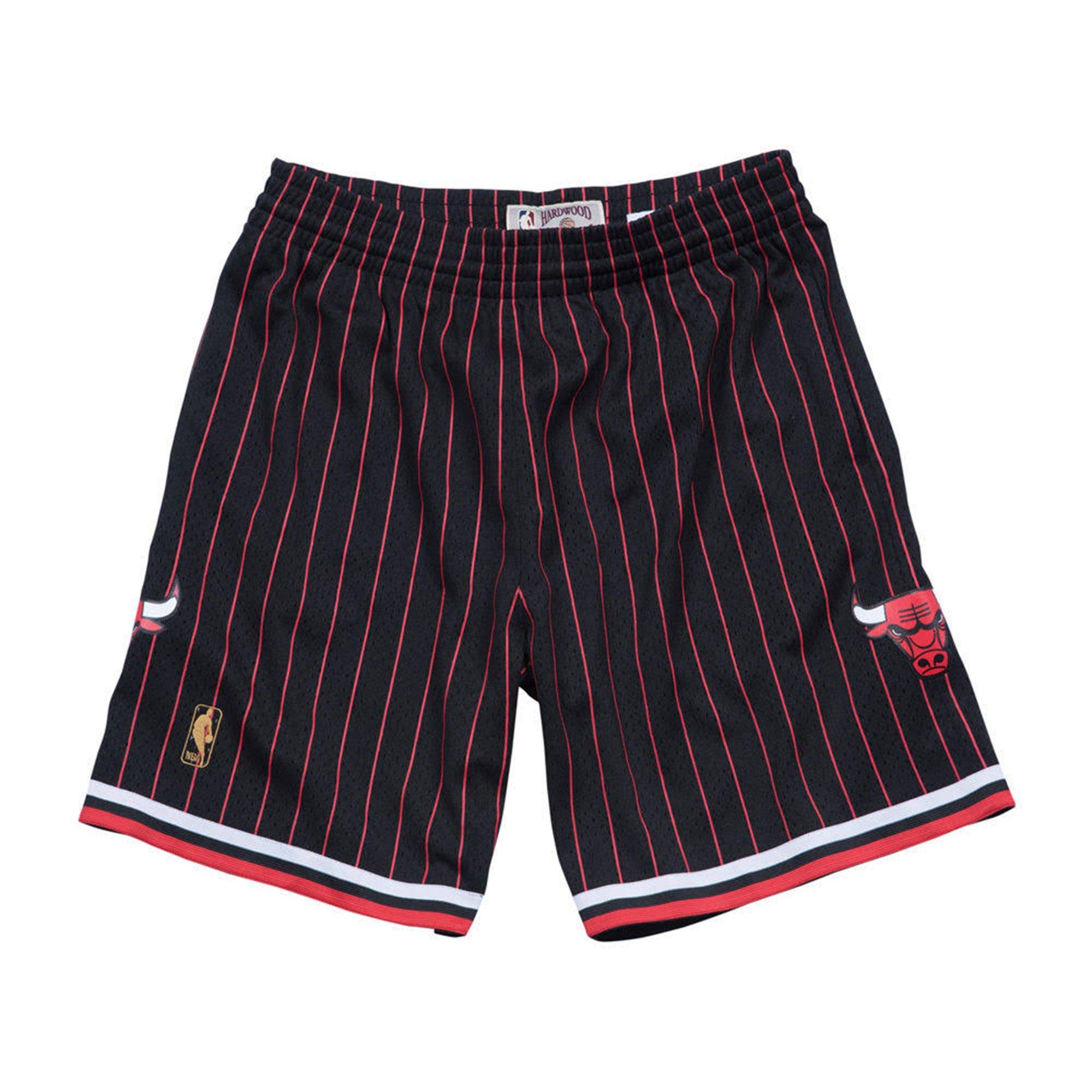 throwback chicago bulls shorts