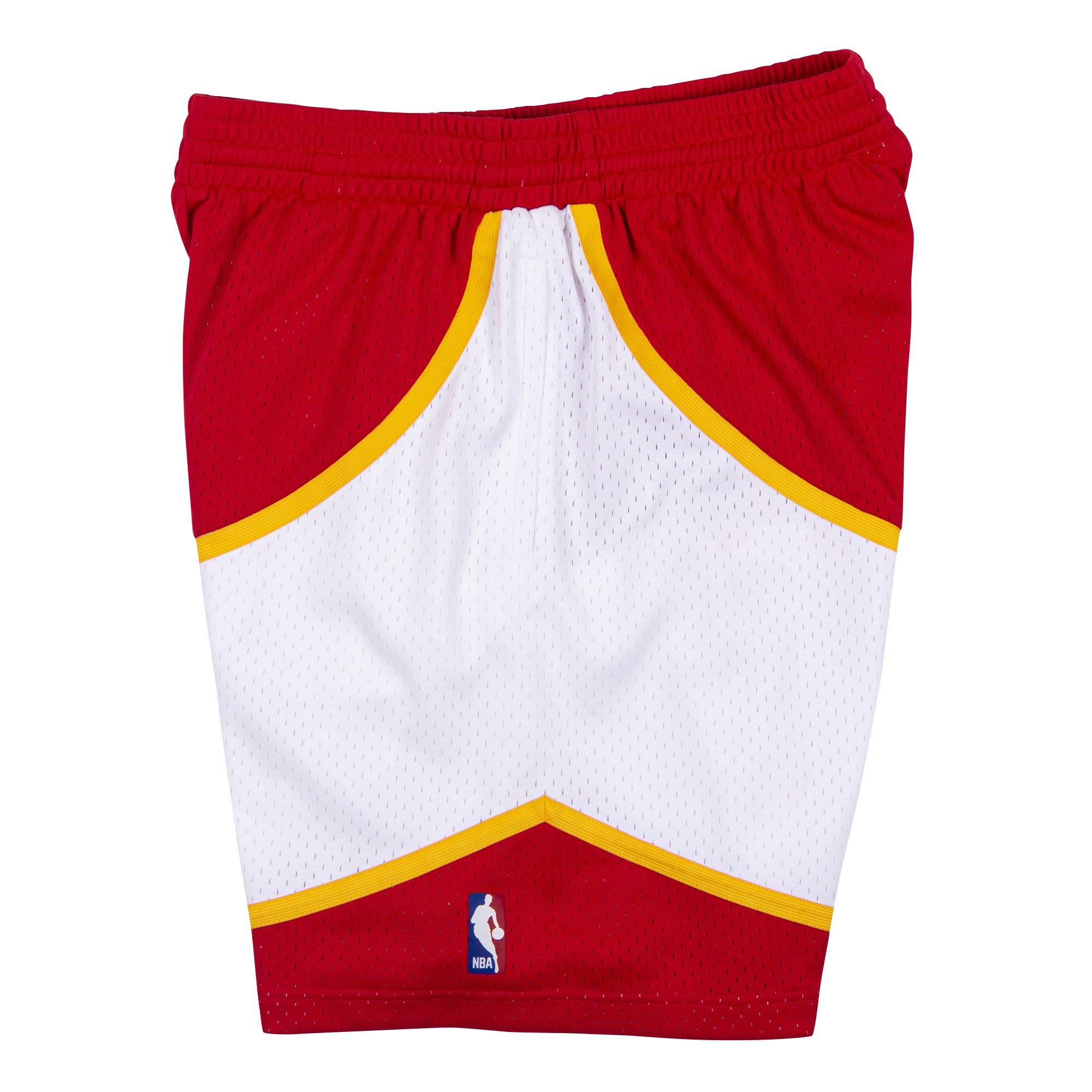 Mitchell Ness Men S Atlanta Hawks Swingman Shorts Hibbett City Gear