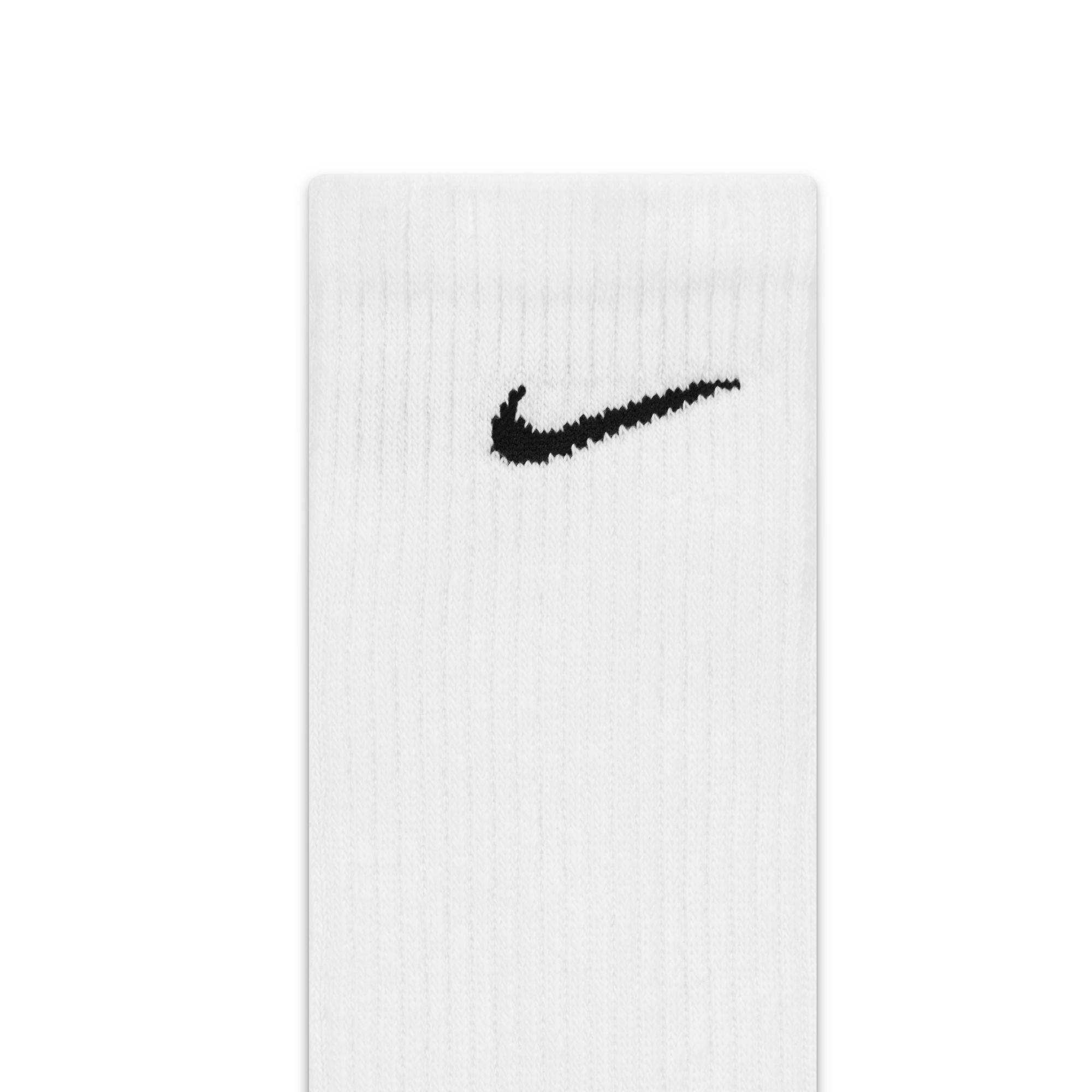 Nike Everyday Plus Cushioned White Training Crew Socks​ (6 Pairs)