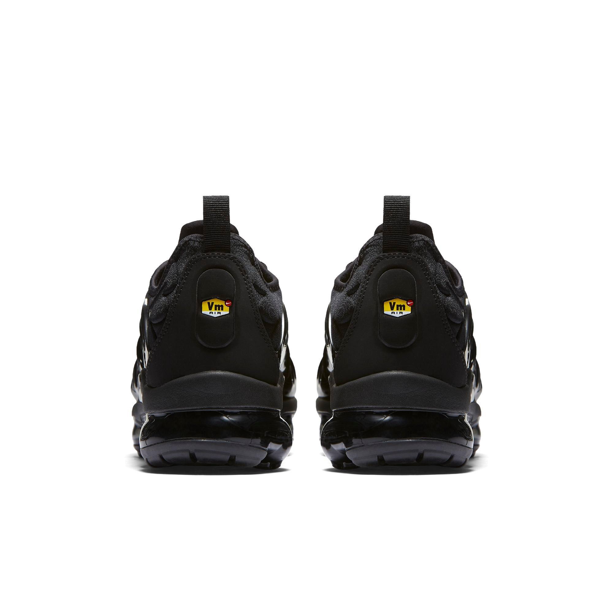 Nike Air VaporMax Plus "Black" Men's Shoe - BLACK/GREY Thumbnail View 4