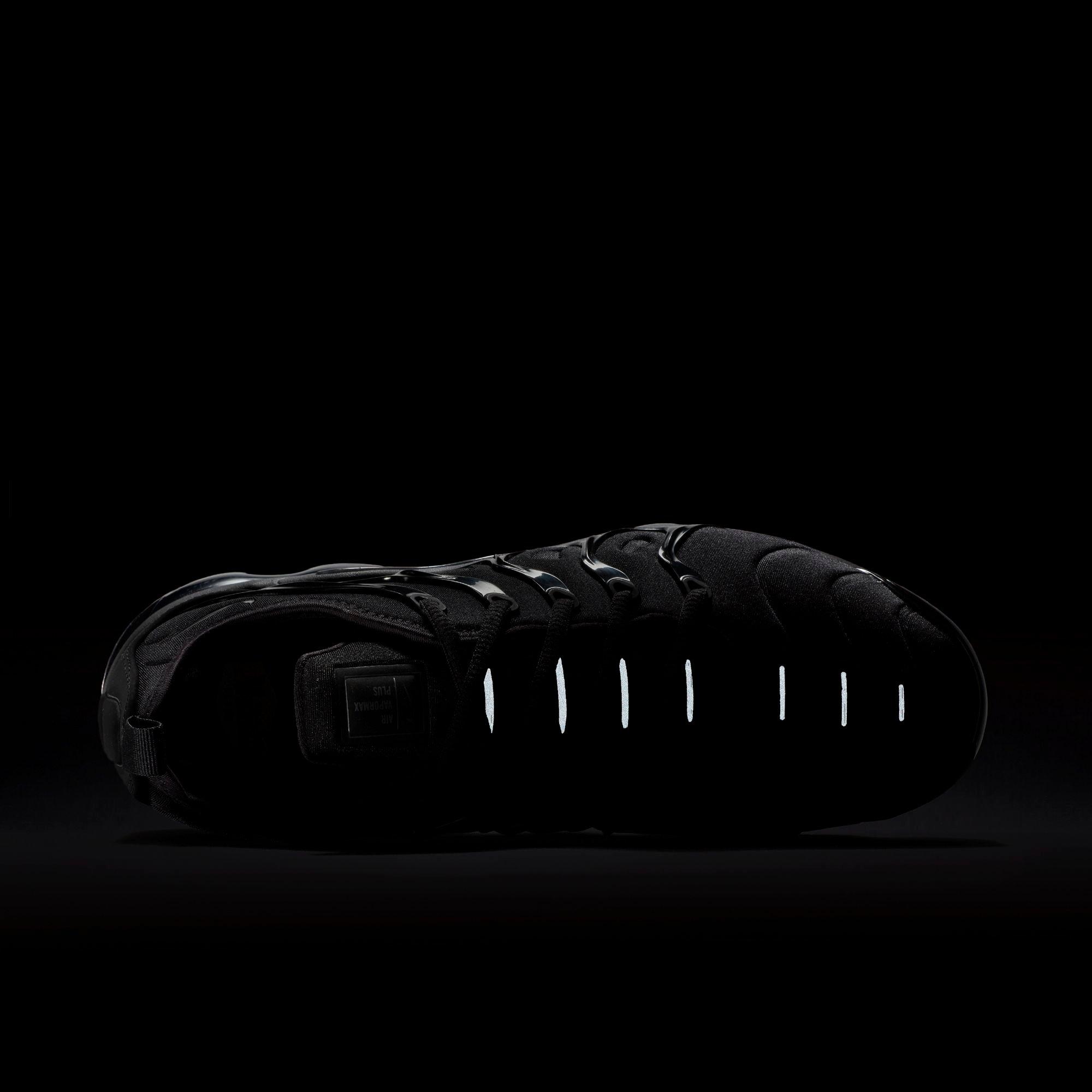 Vapormax plus outlet black