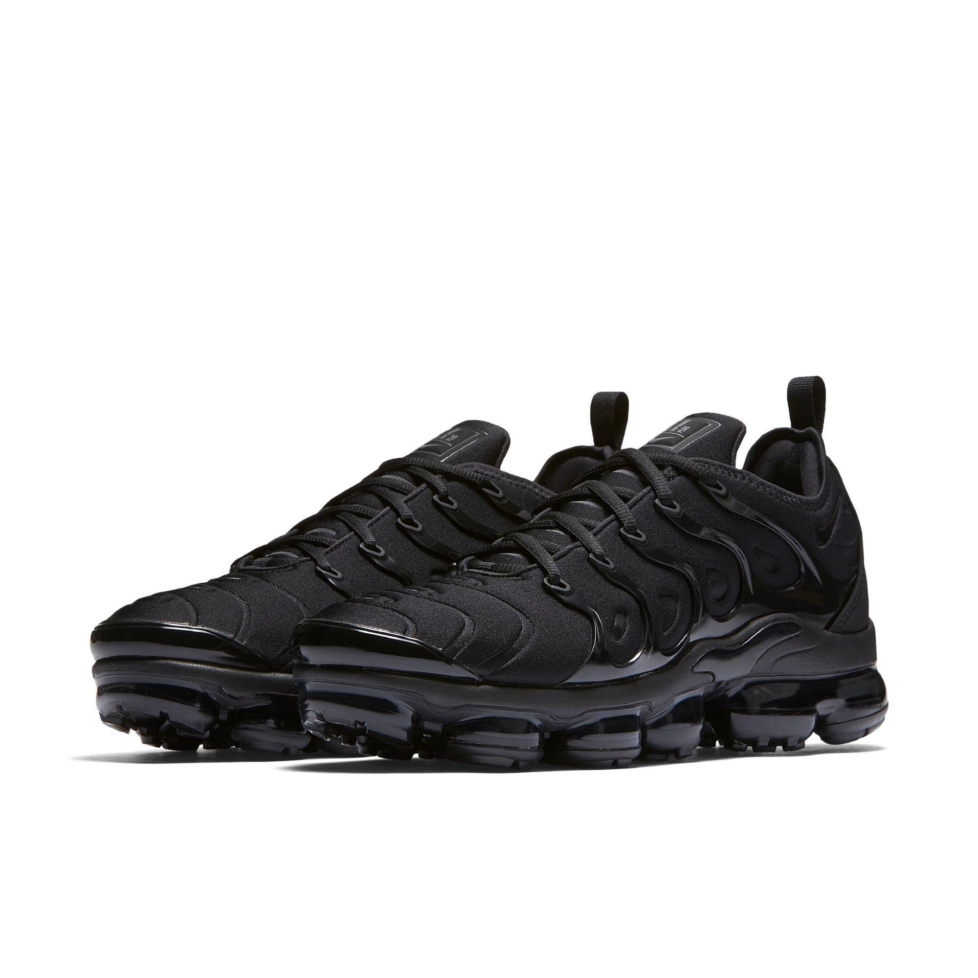 Nike Air VaporMax Plus "Black" Men's Shoe - BLACK/GREY Thumbnail View 3