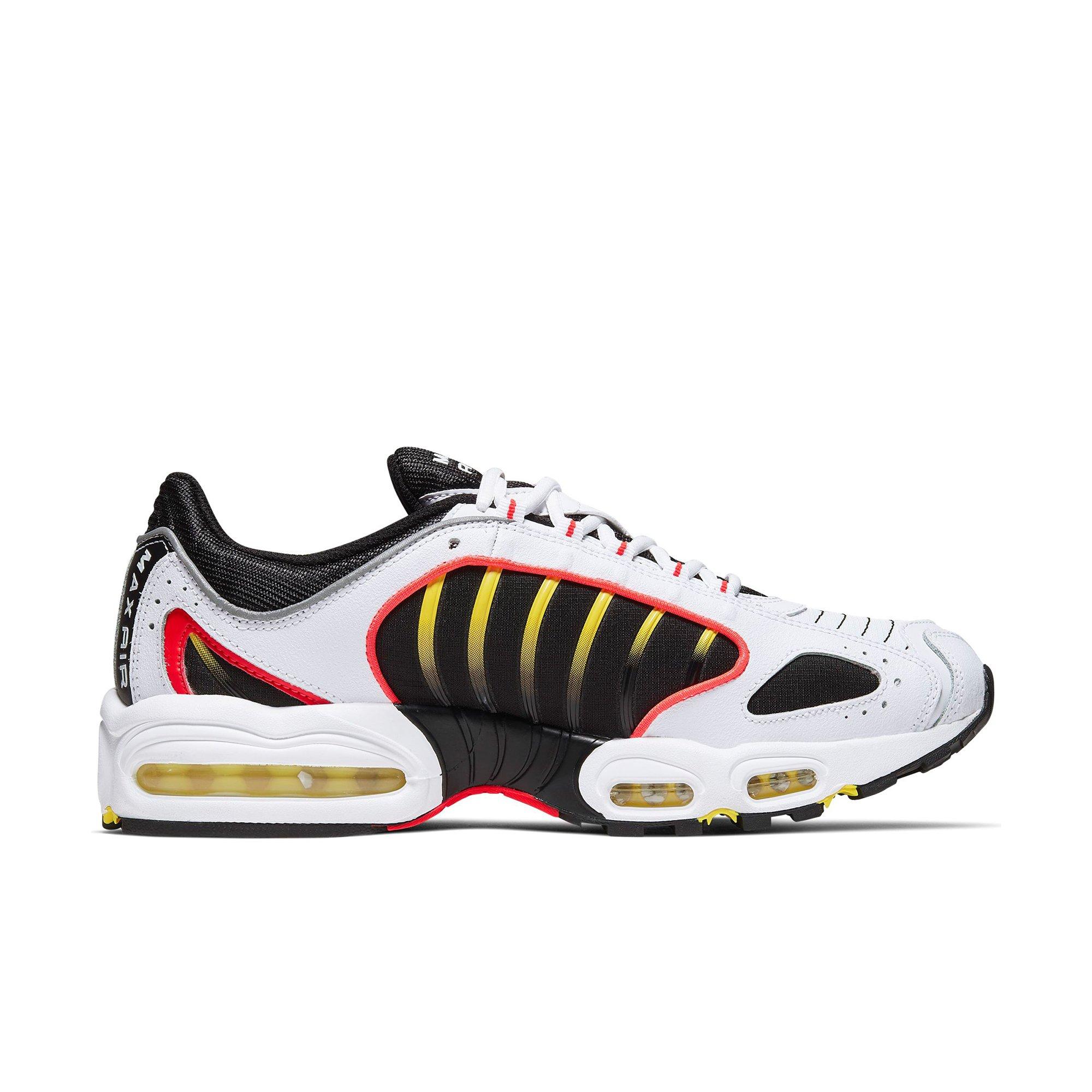 nike tailwind white red