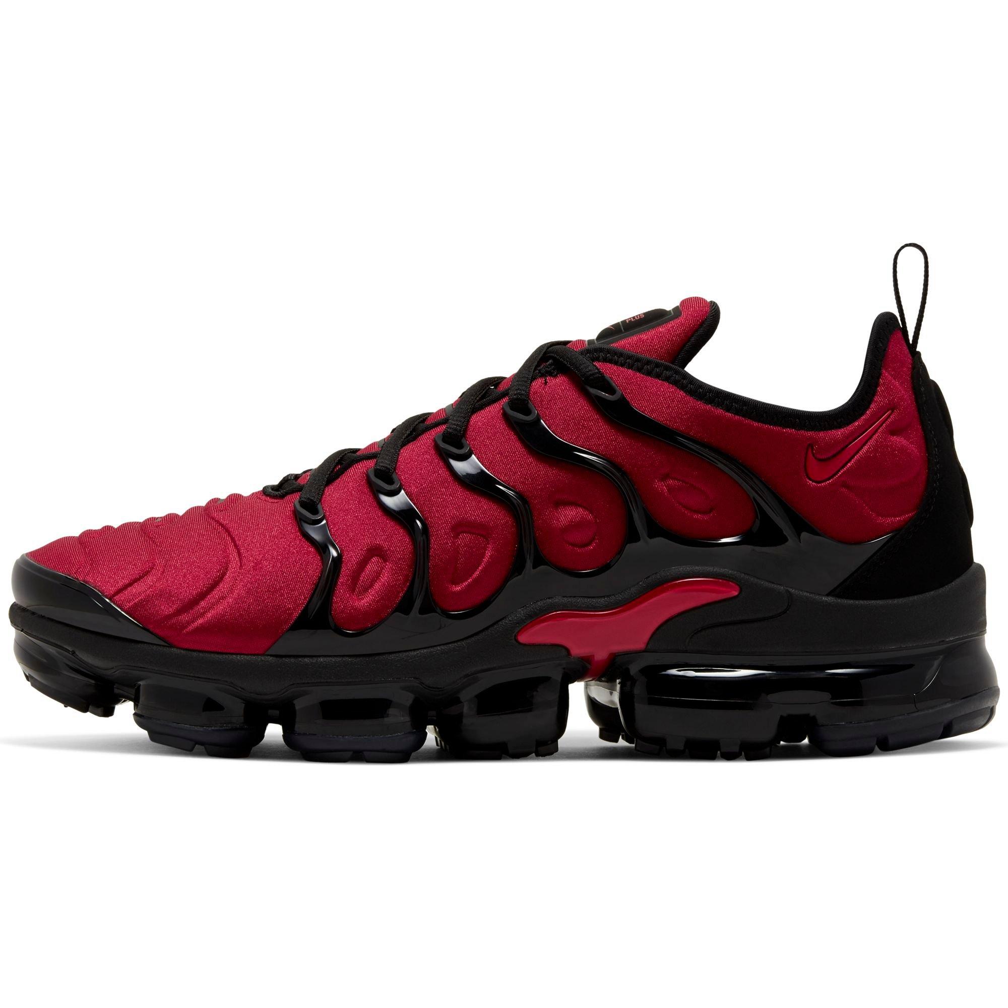 Nike air vapormax store red and black