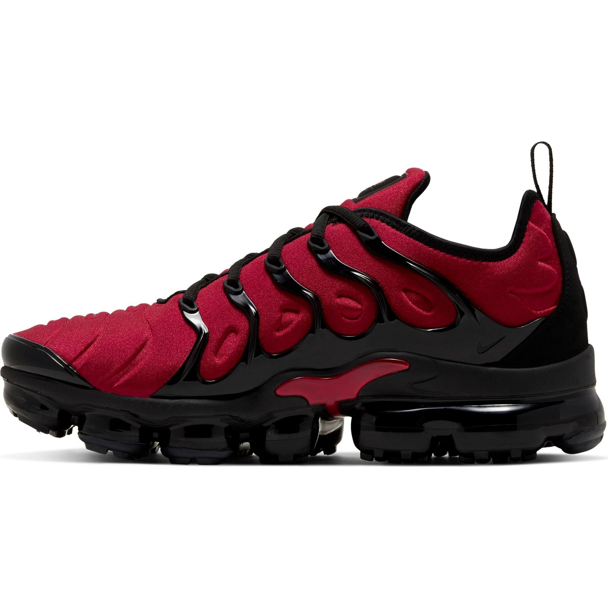 Nike vapormax shop red and black