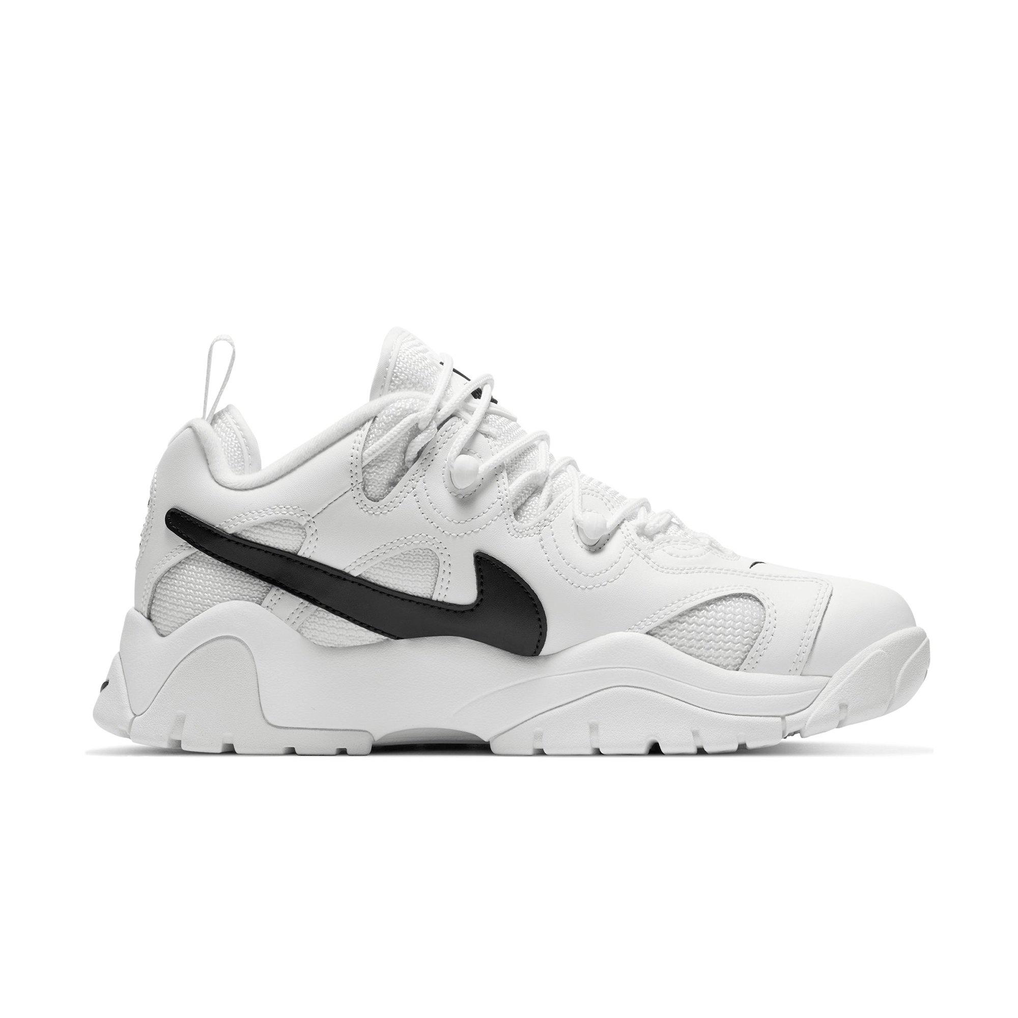 nike air barrage low black and white