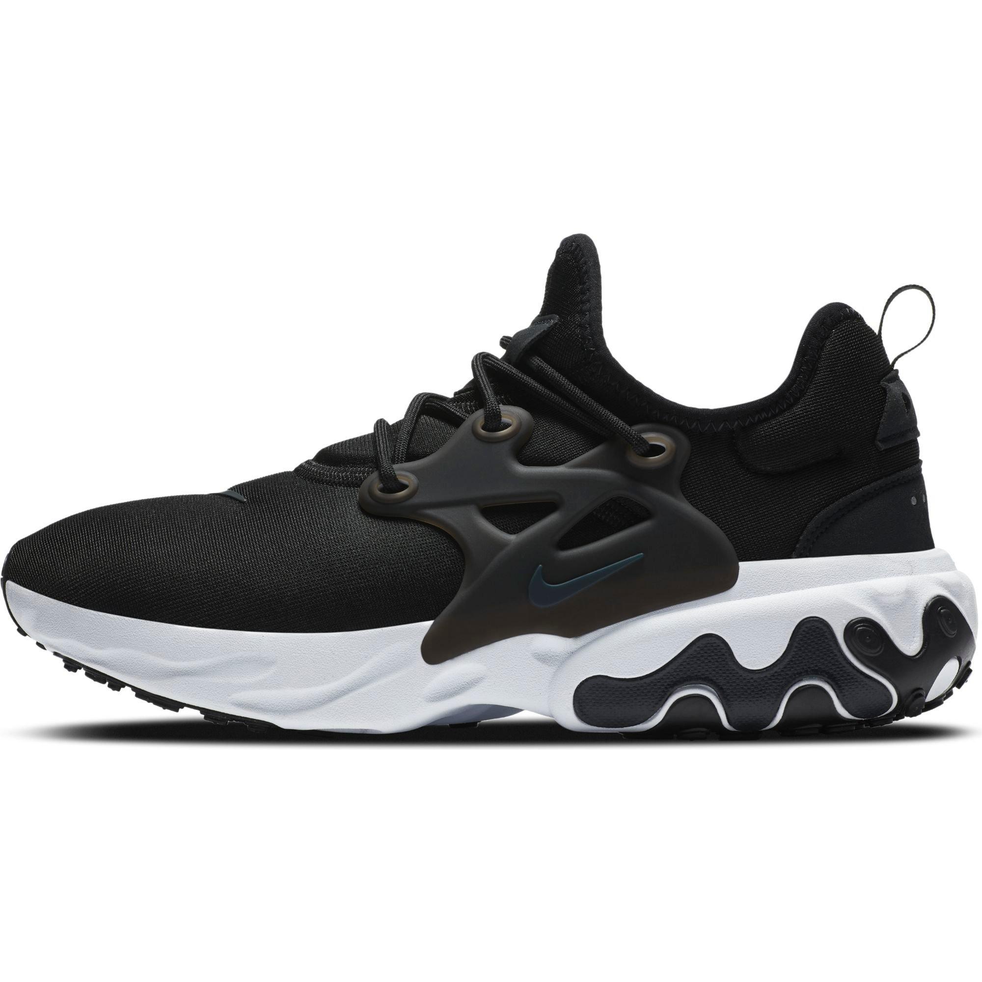 nike react presto black and white