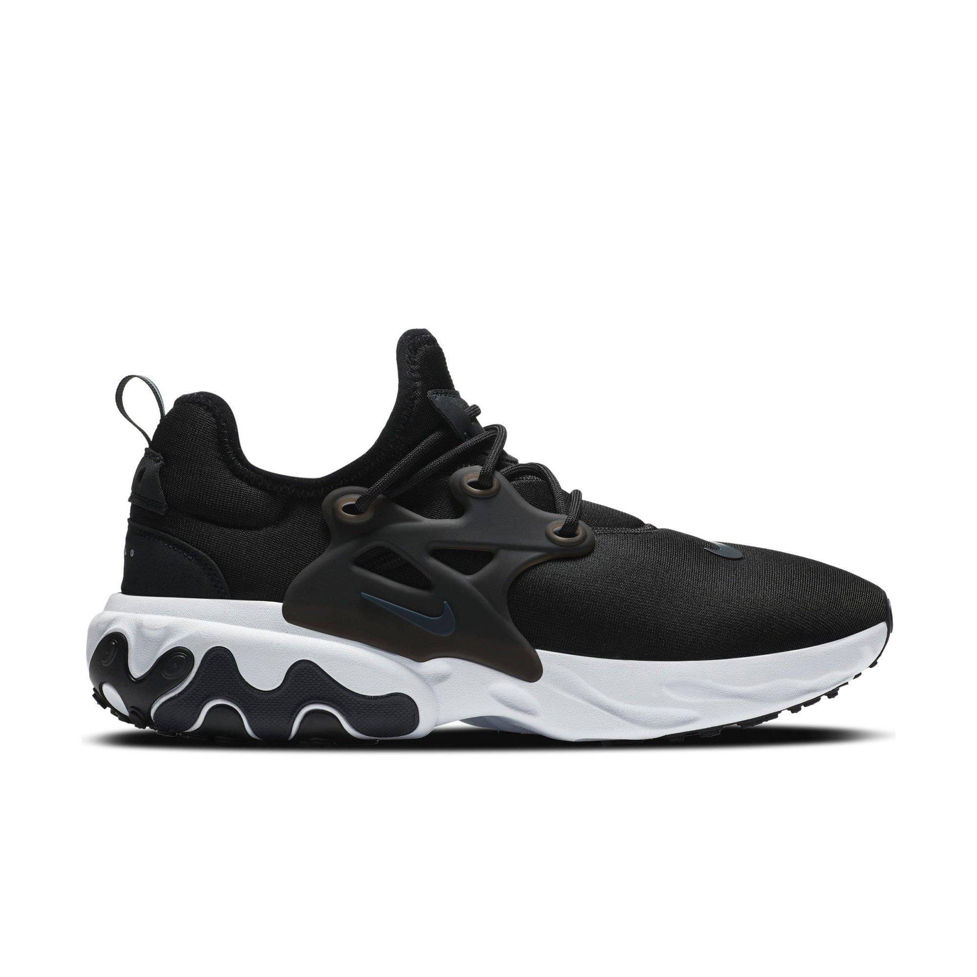 black nike react presto