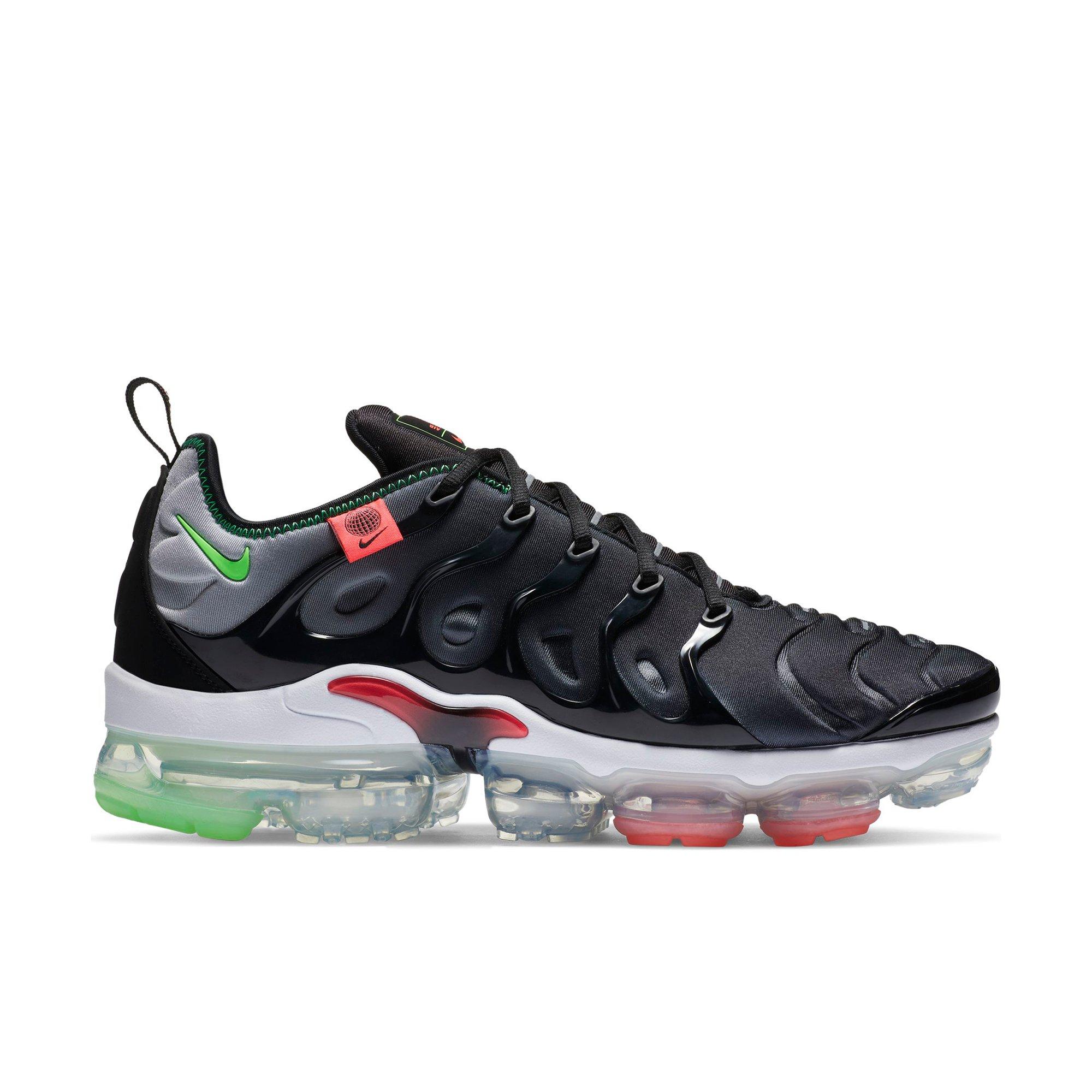 black and green vapormax plus
