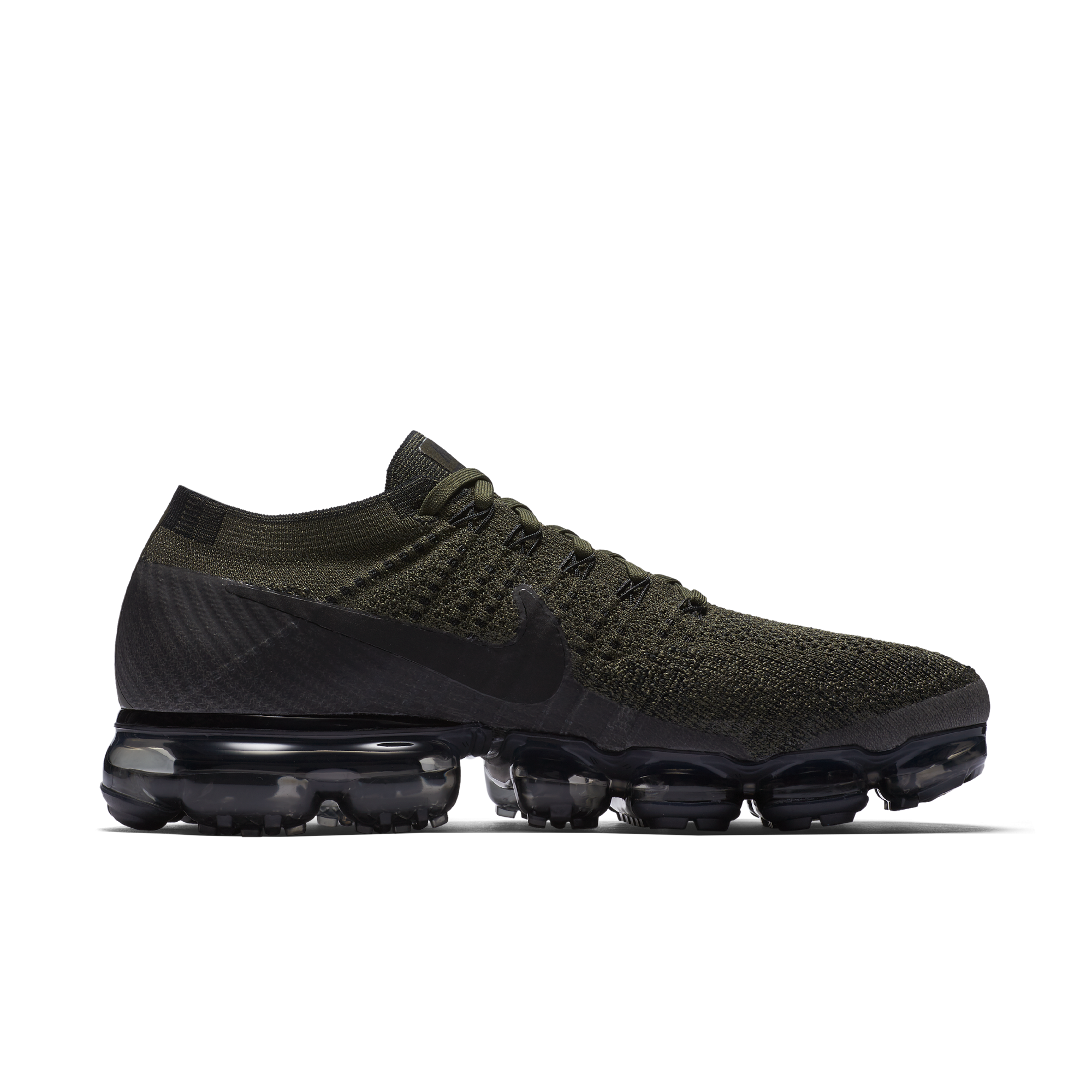 new mens vapormax