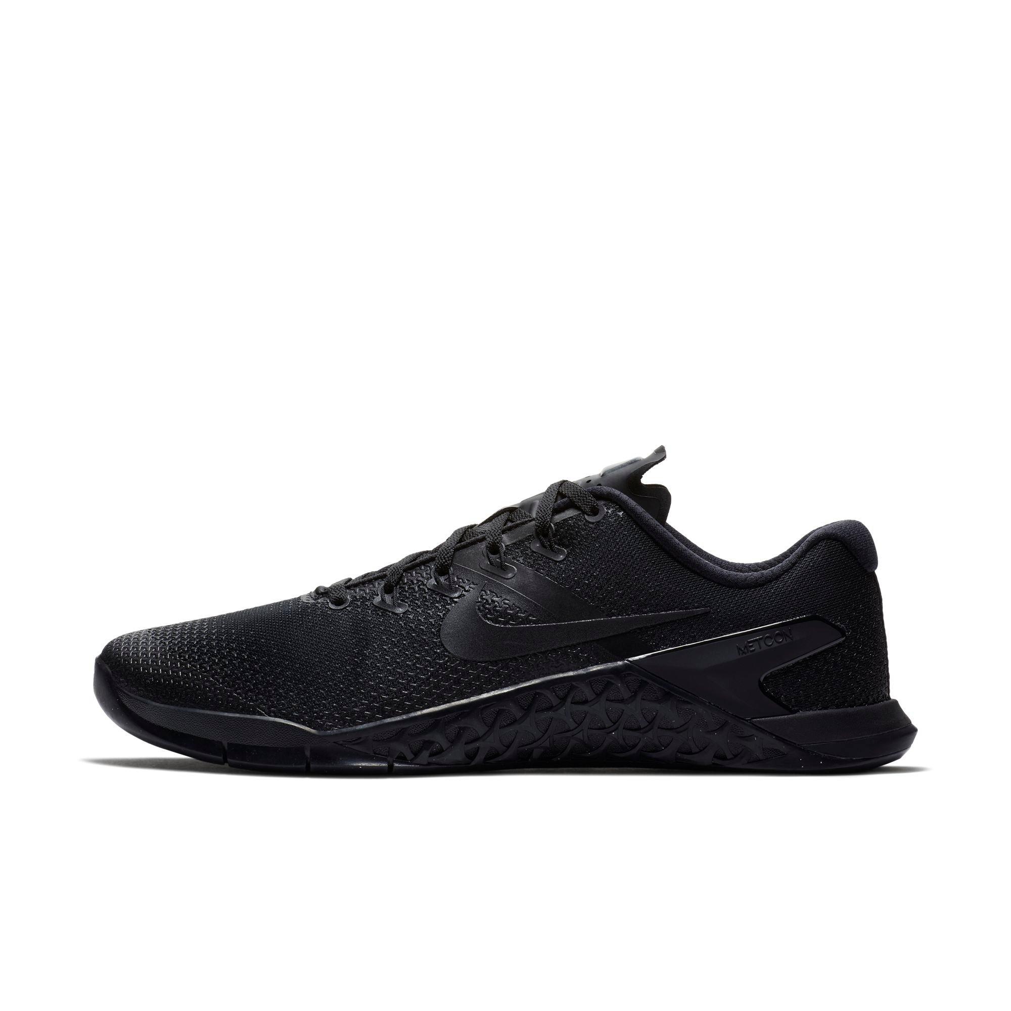 all black nike metcon 4