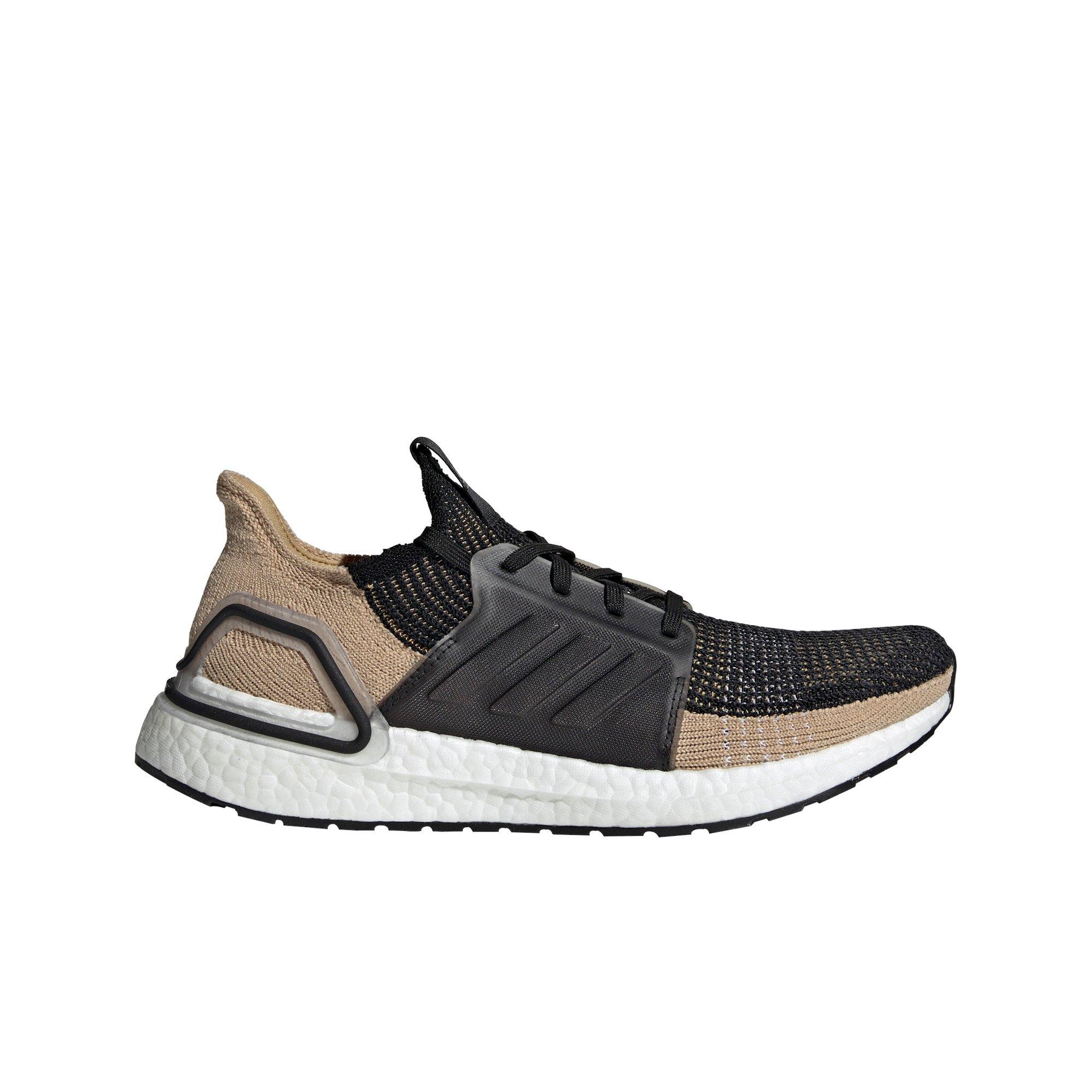 tan ultraboost