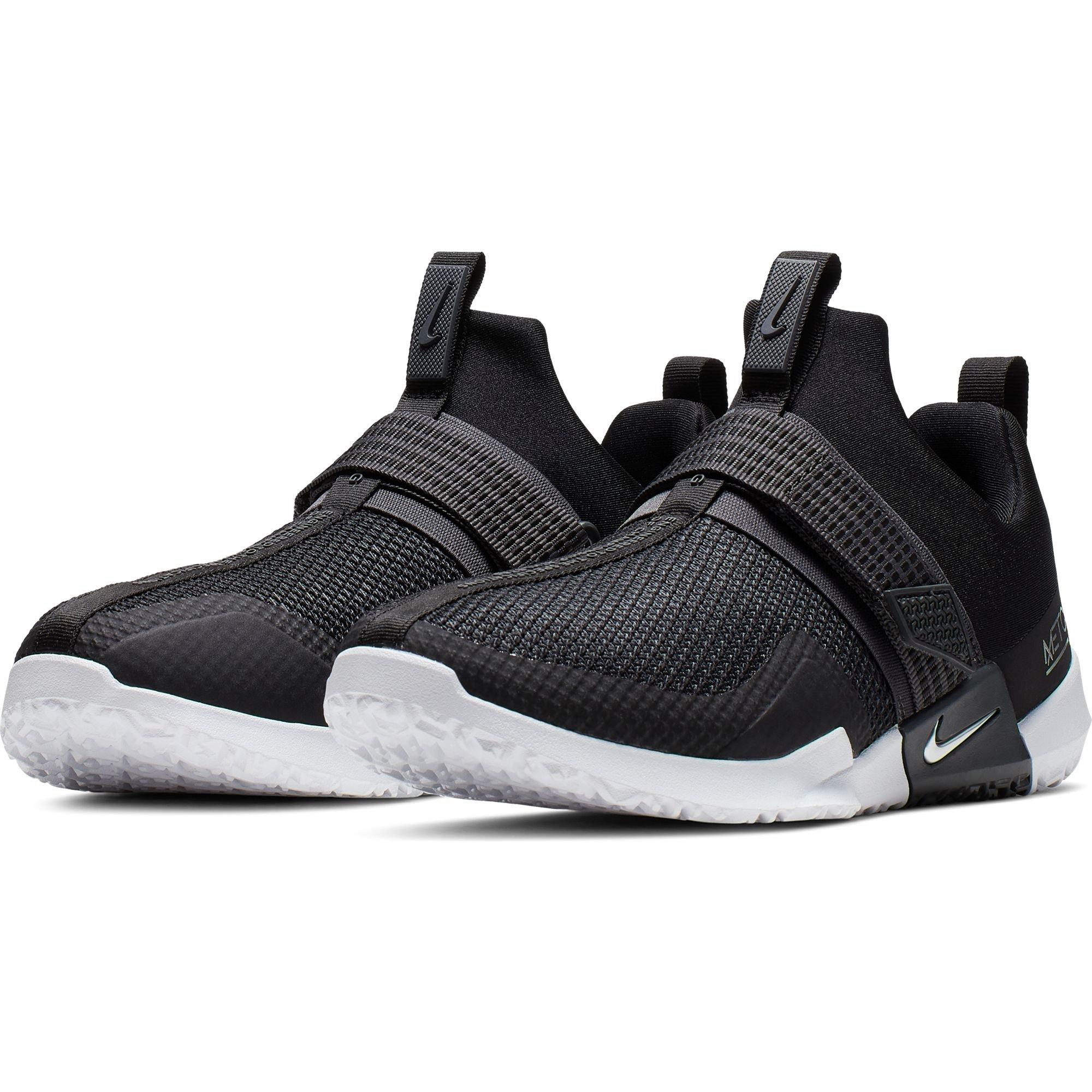 metcon sport black and white