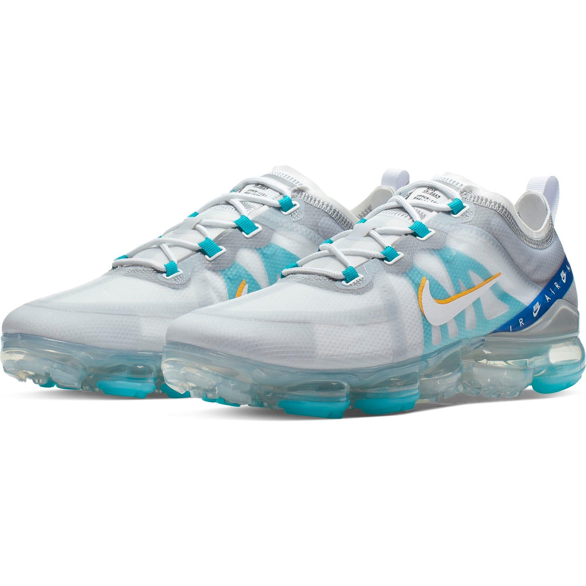 vapormax se white university gold