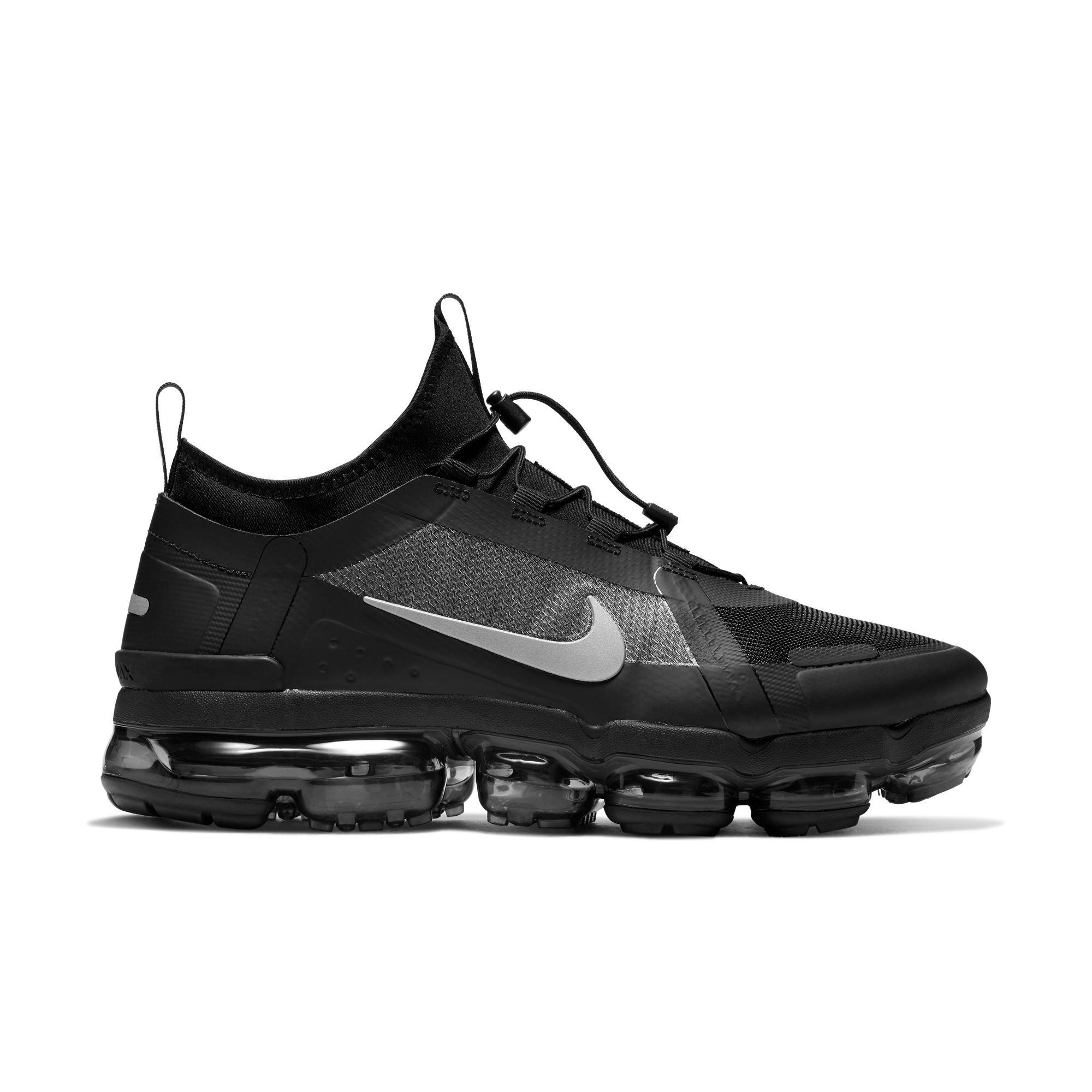 nike vapormax utility size 6