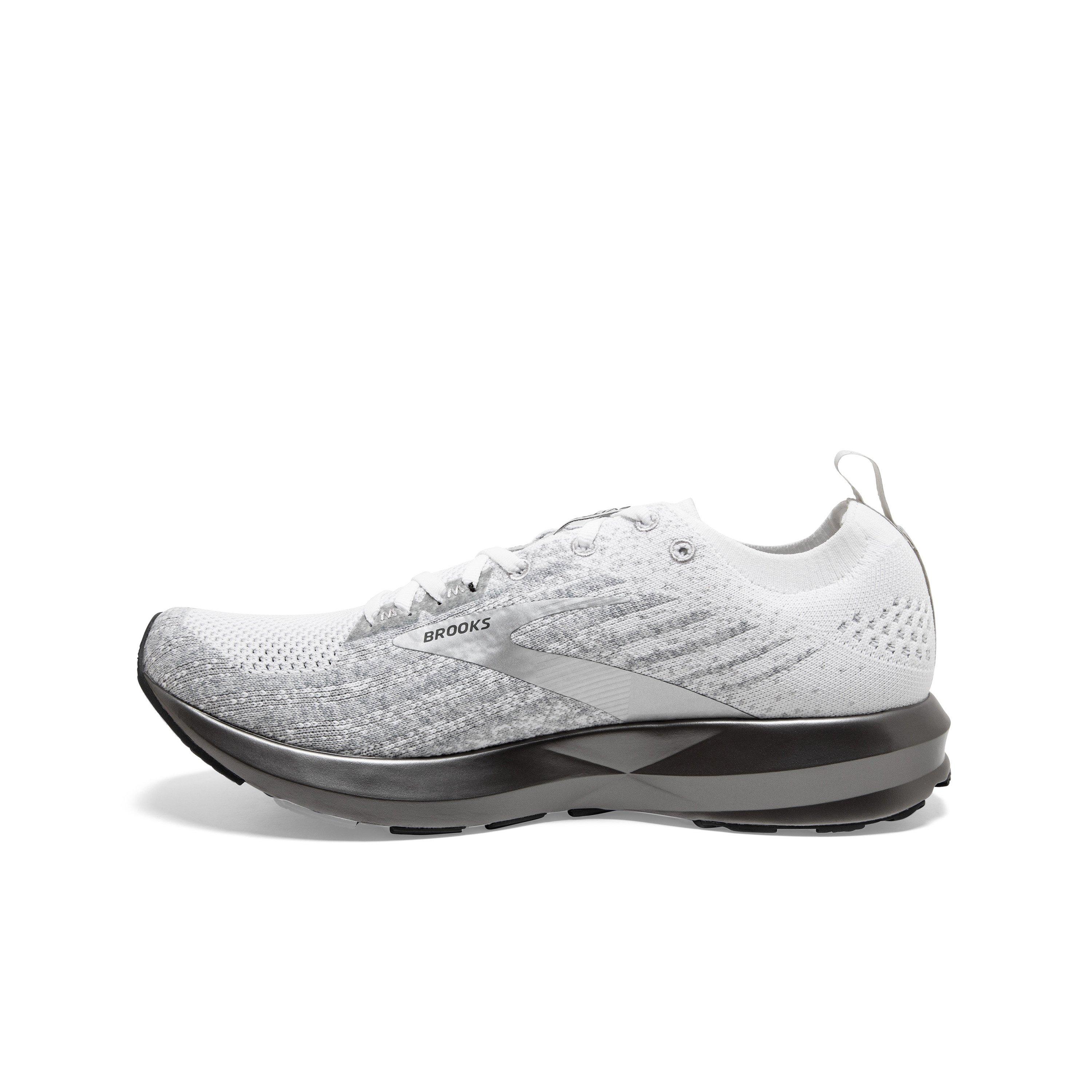 brooks levitate 3 white