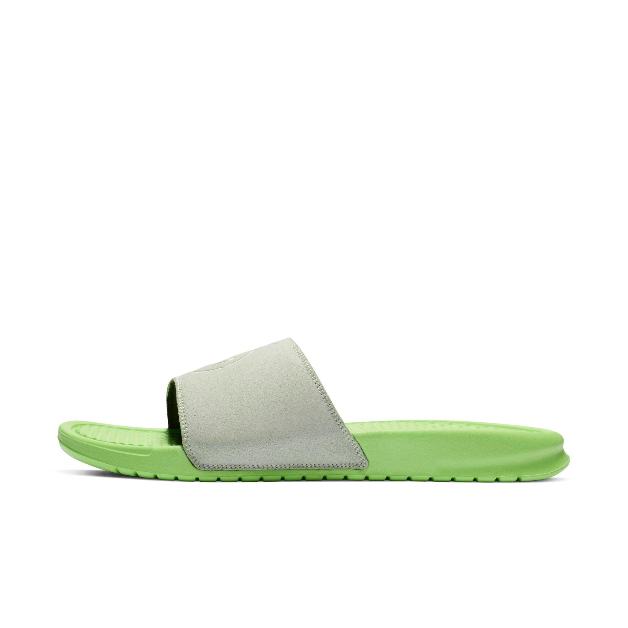 nike benassi n7
