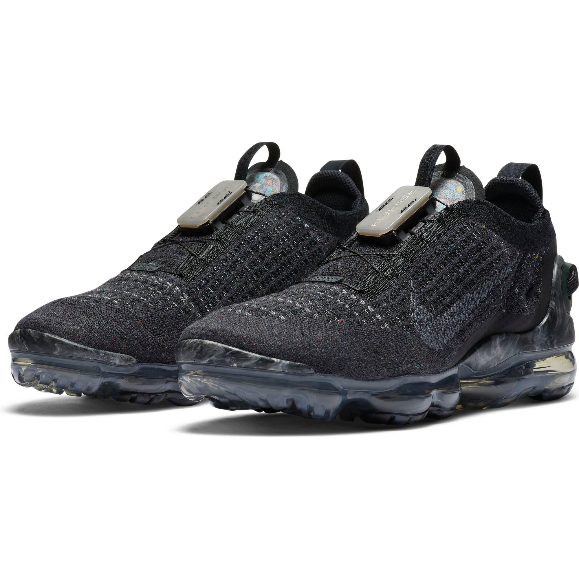 men black vapormax