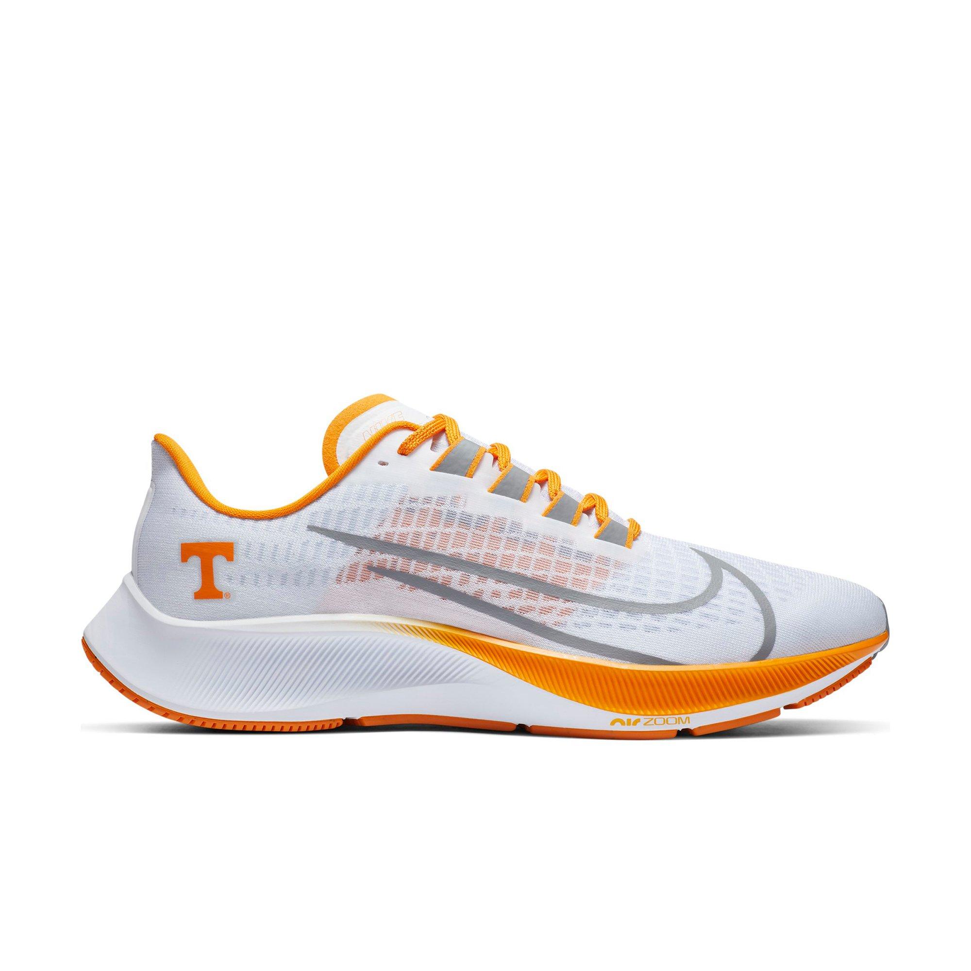 nike pegasus tennessee