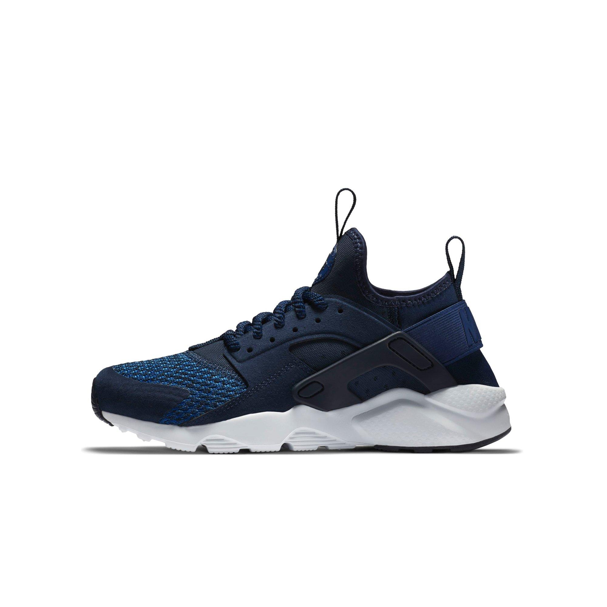 navy blue huaraches grade school