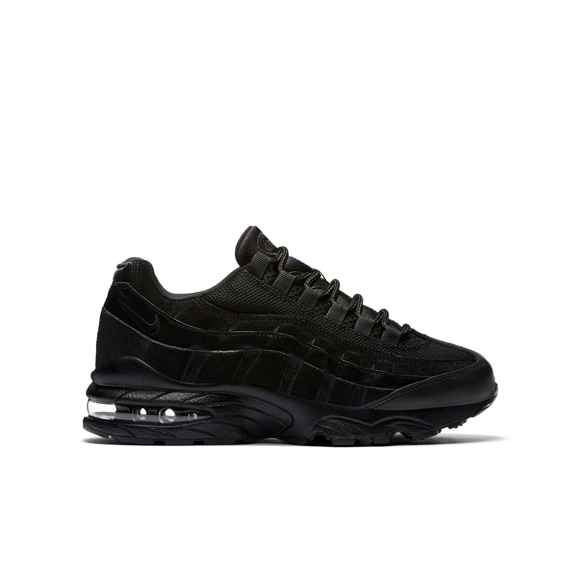 grade school black air max