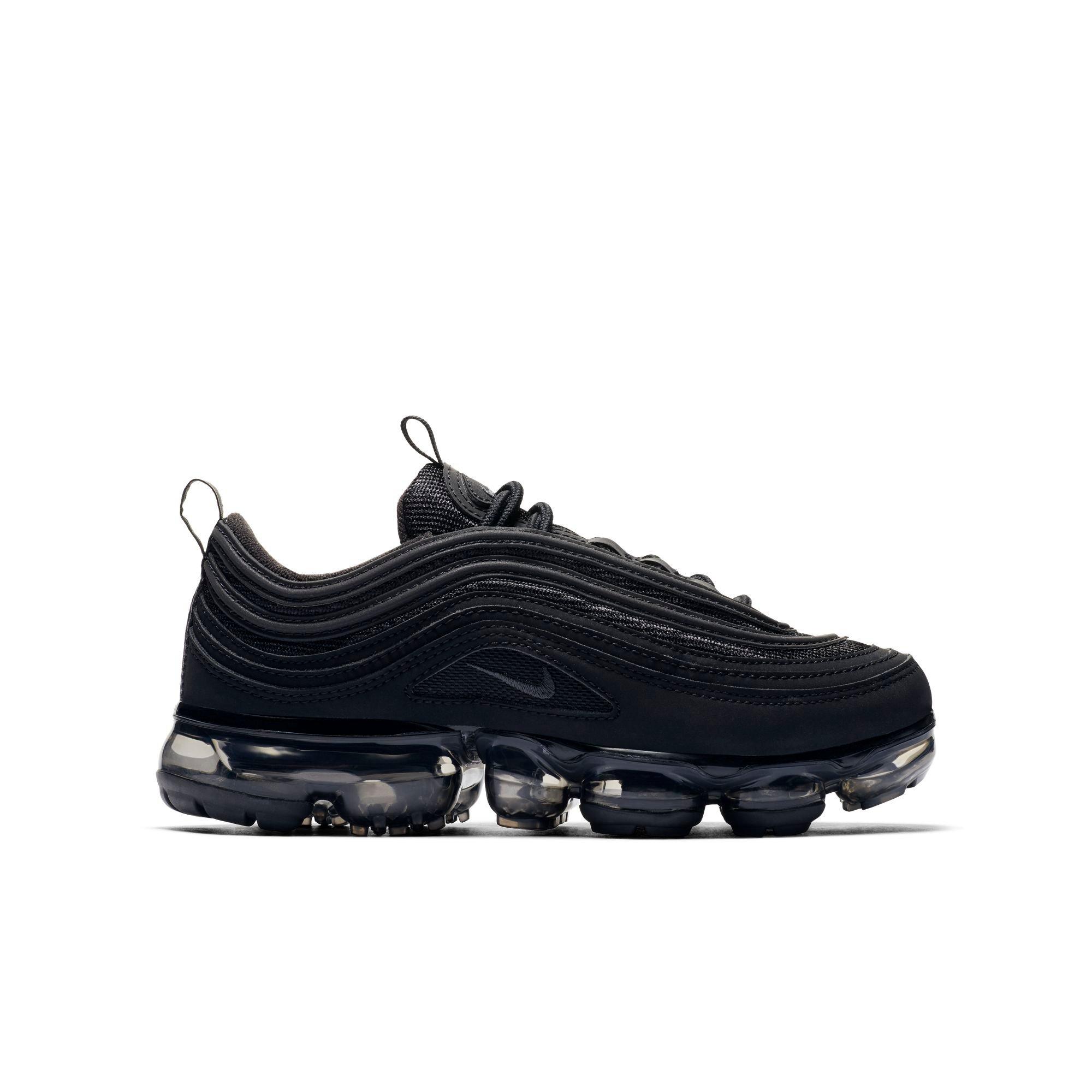 boys black vapormax