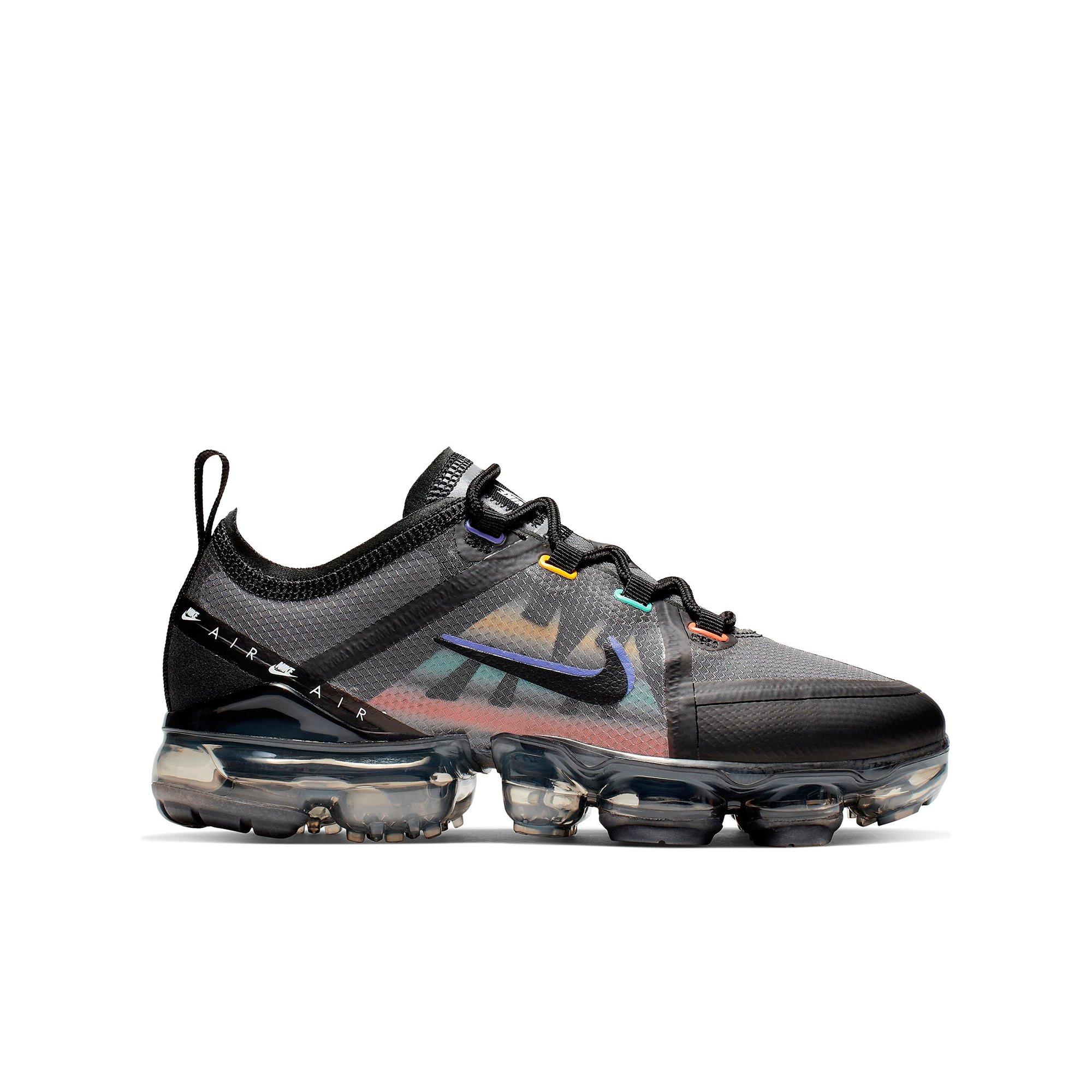 air vapormax black multi