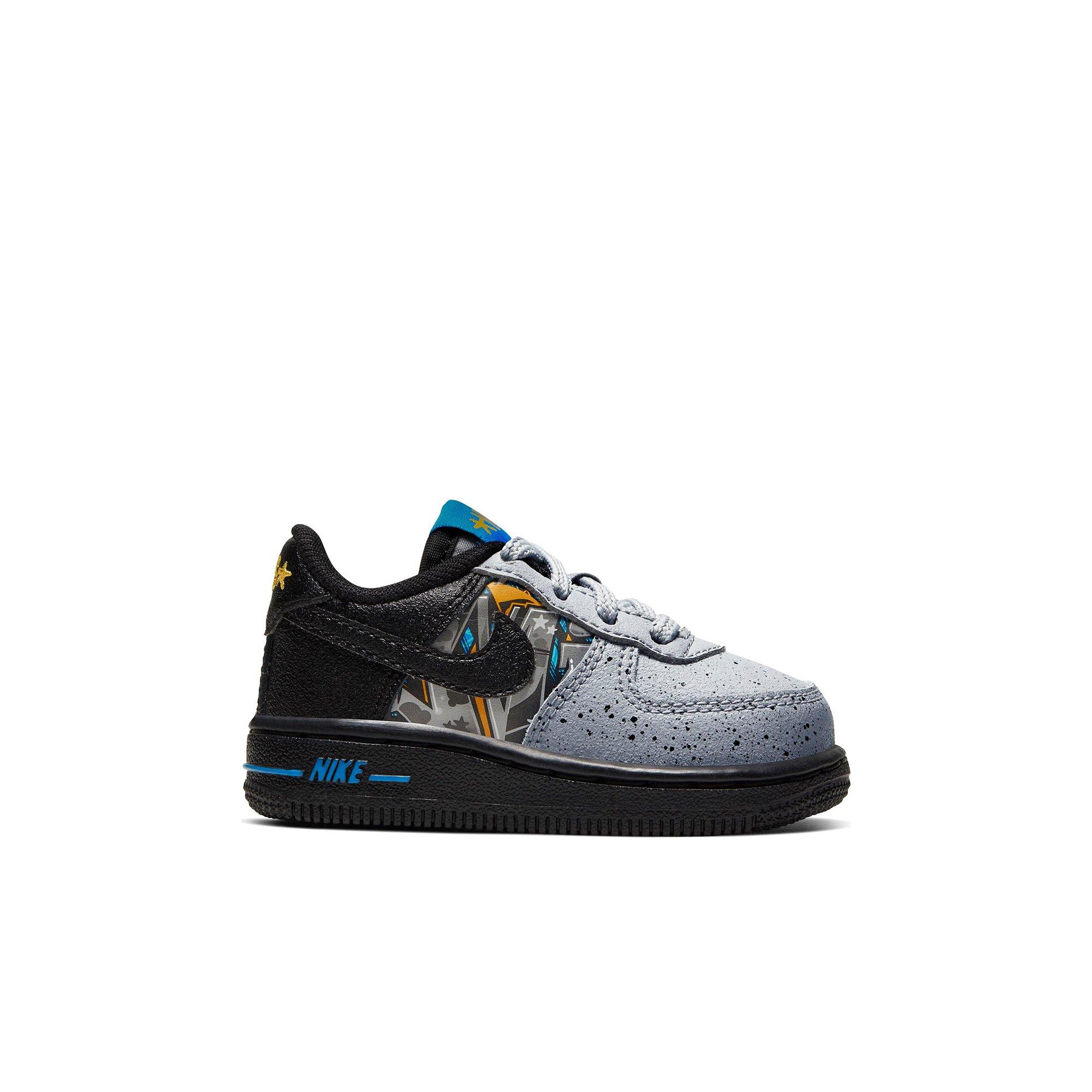 Nike Air Force 1 Graffiti \