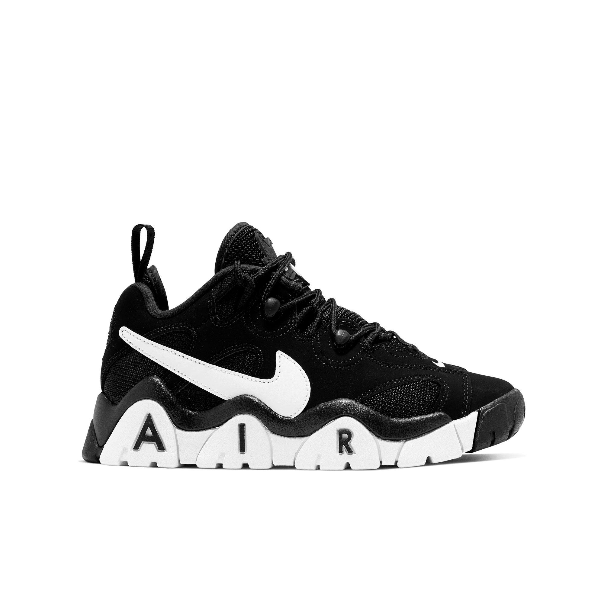 nike air barrage low size 5