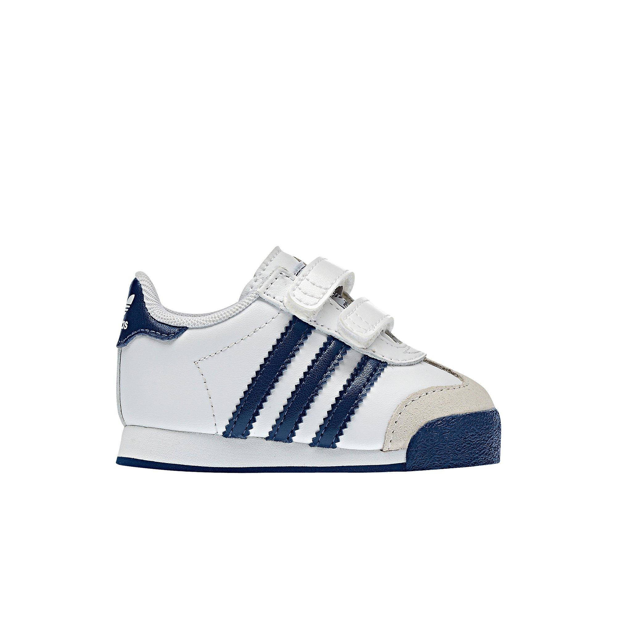 boys white adidas shoes
