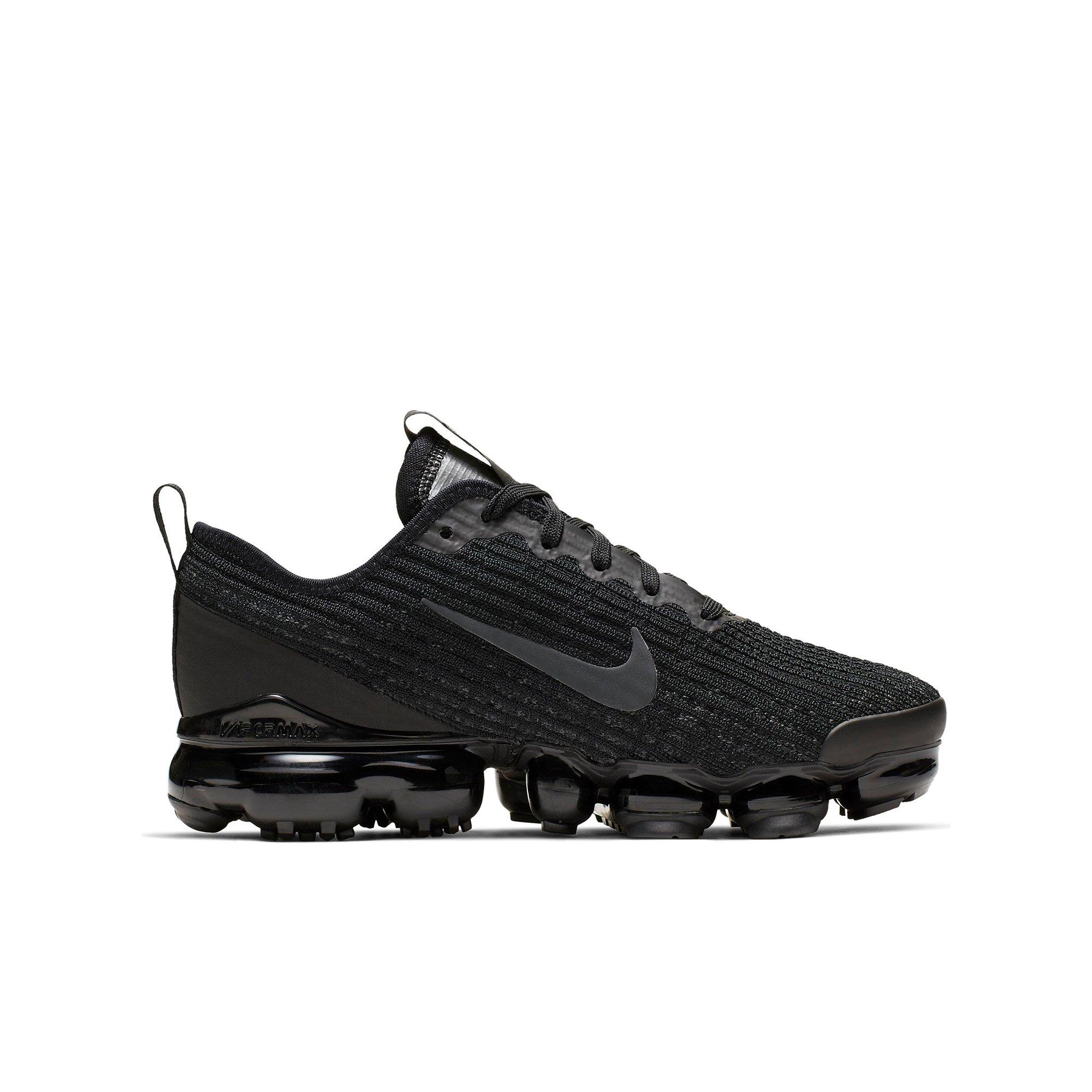 hibbett sports nike vapormax plus