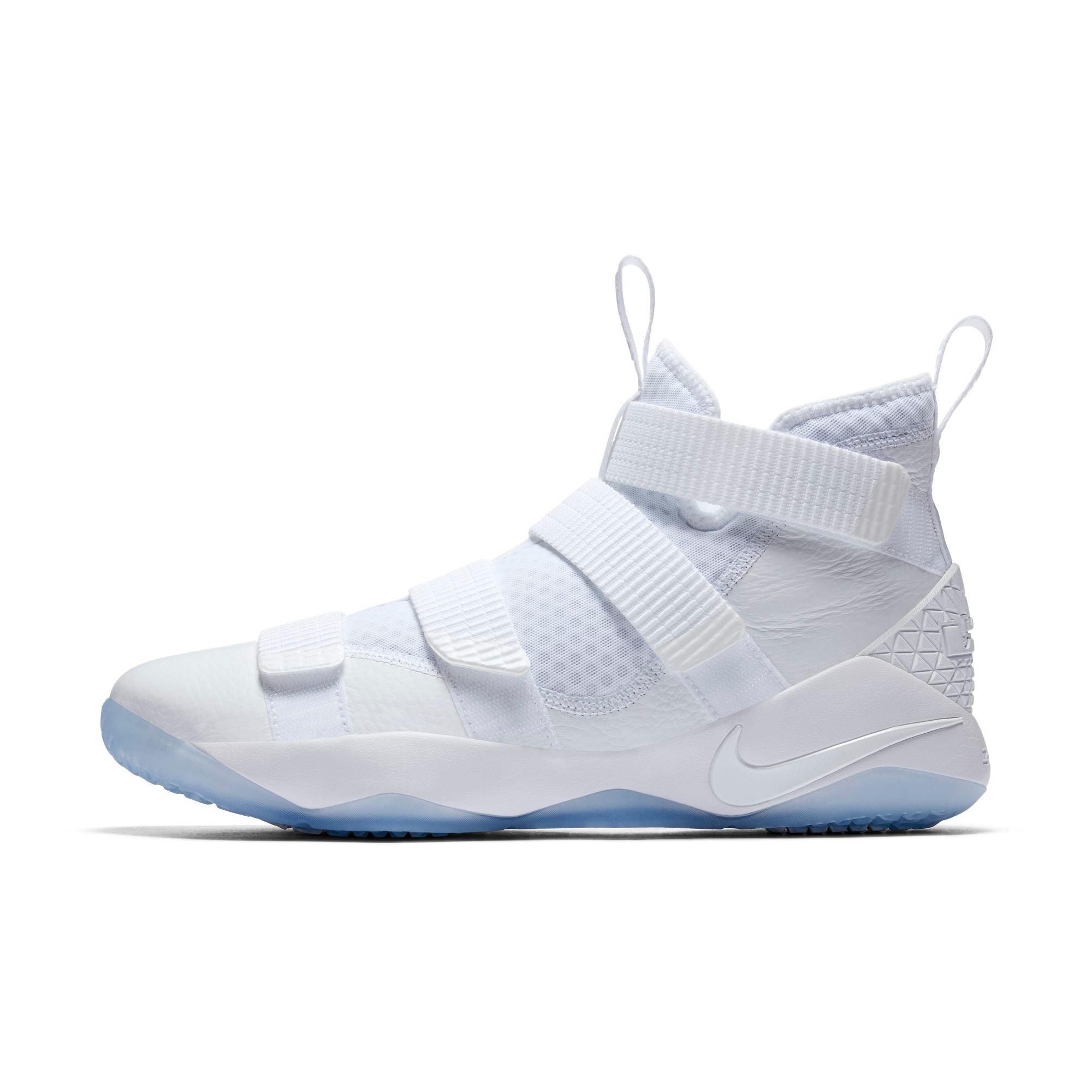 soldier 11 shoes
