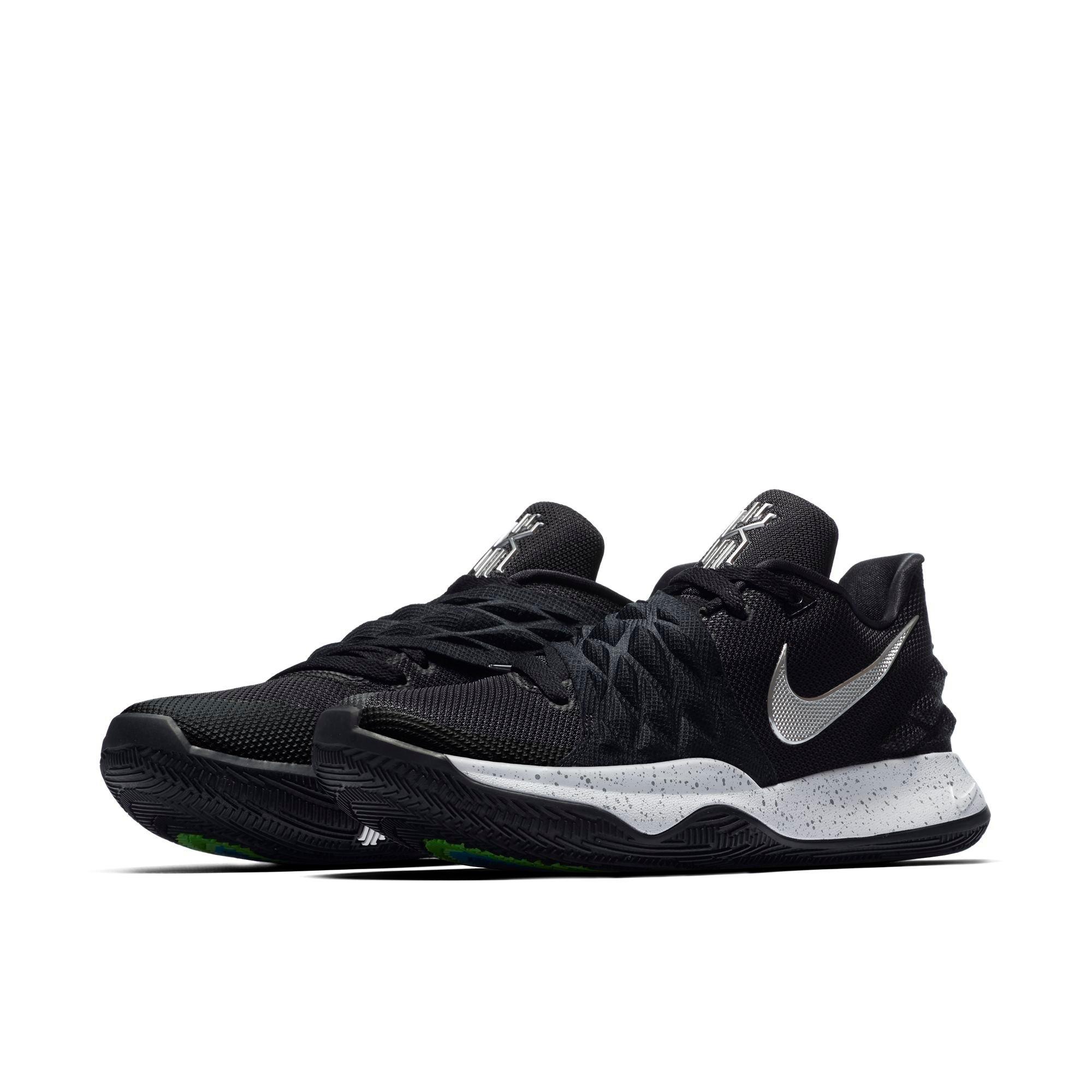 kyrie 4 lows black