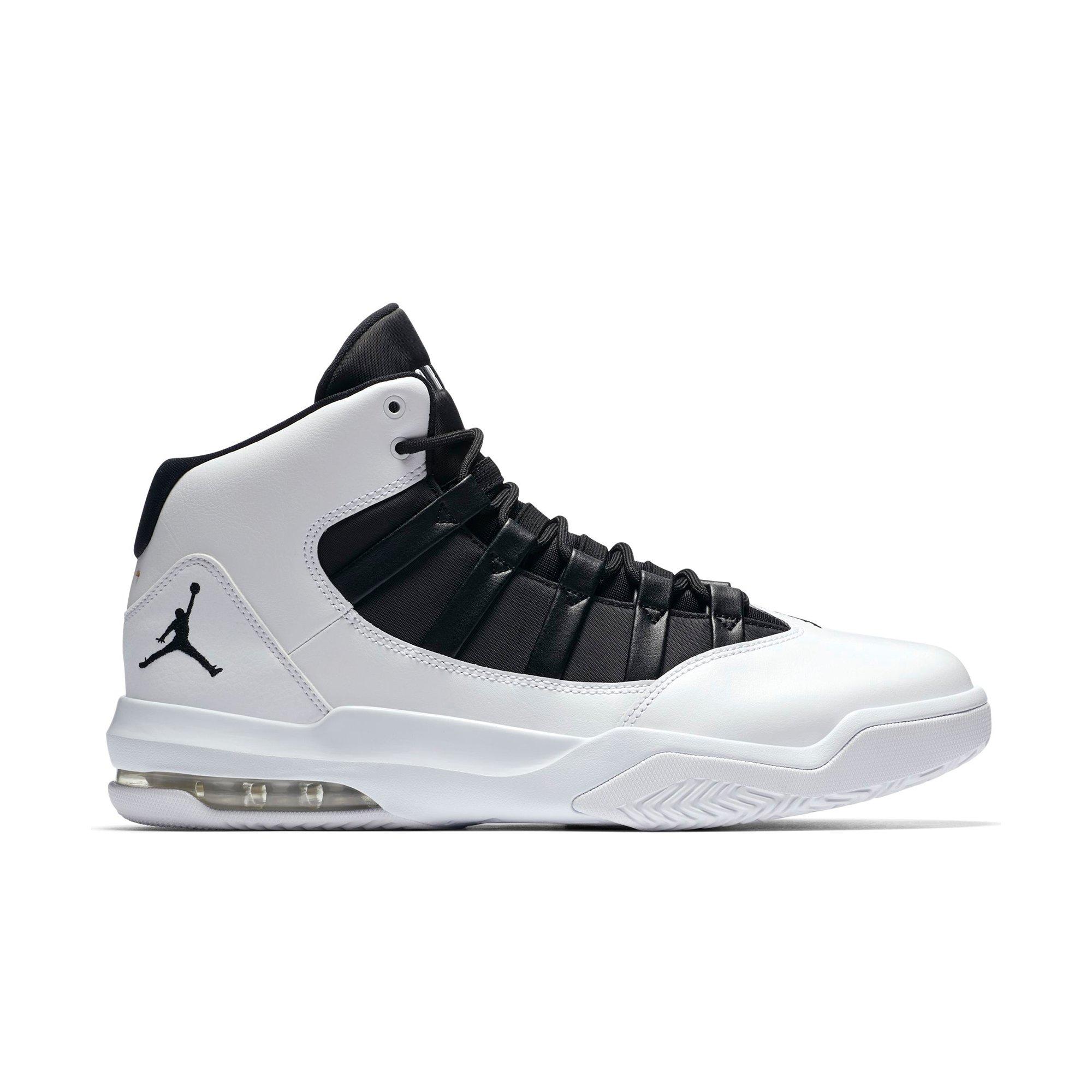 jordan max aura black womens