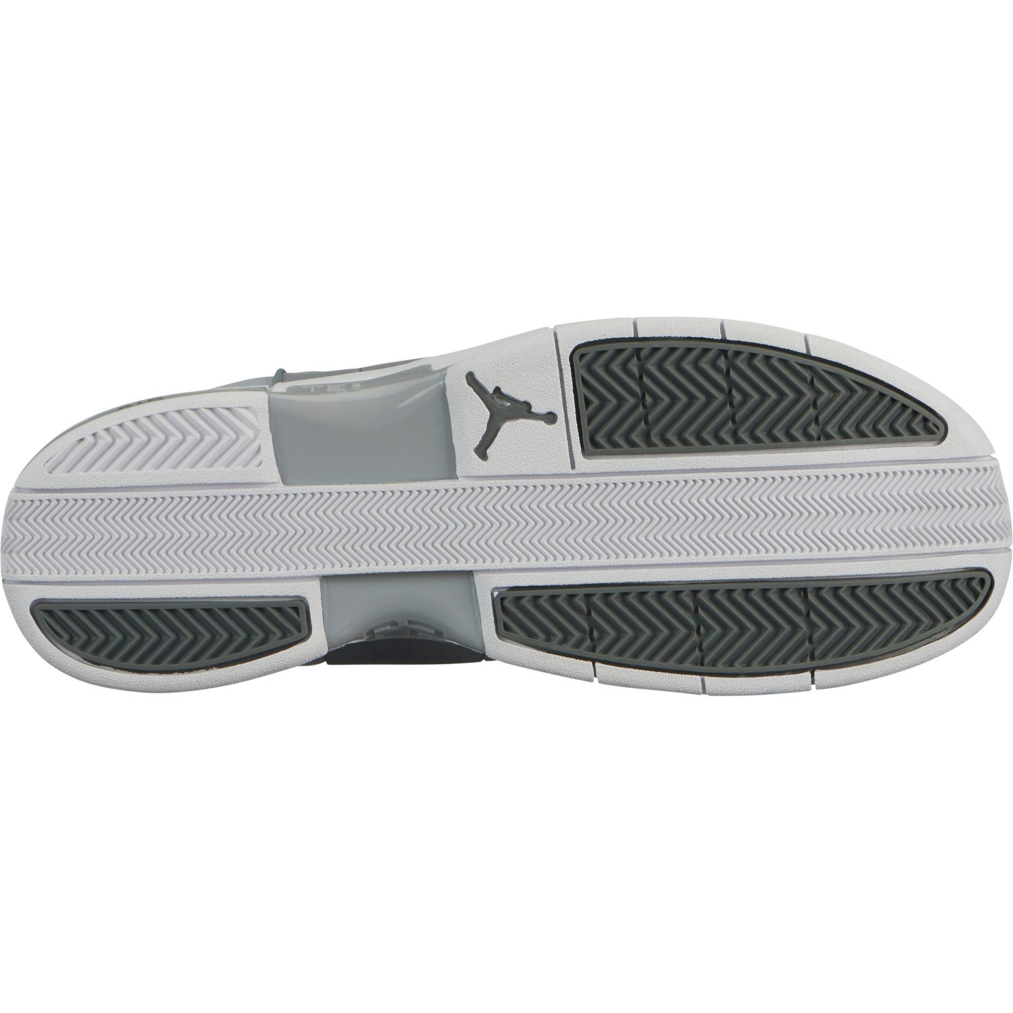 jordan te 2 low grey