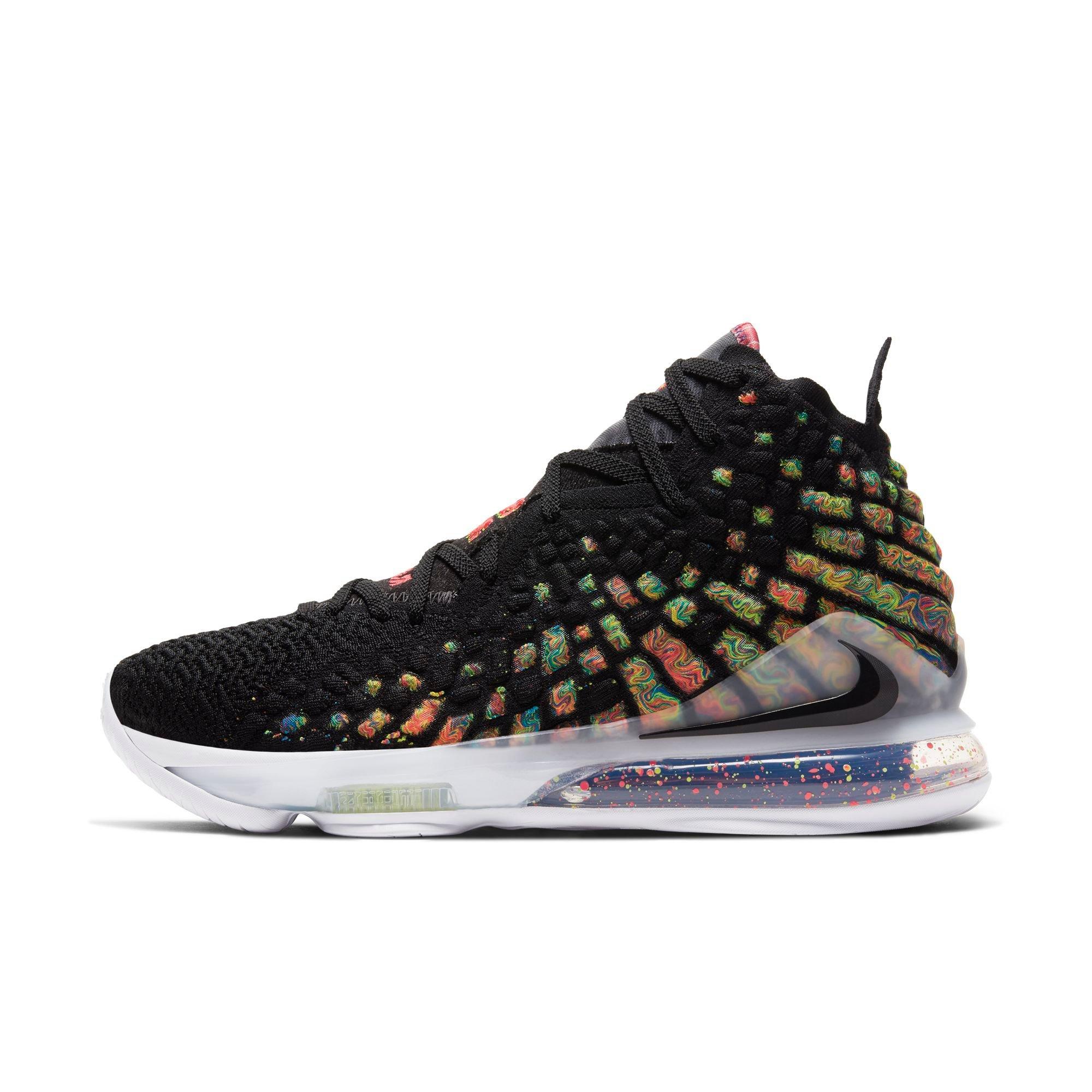hibbett lebron 17