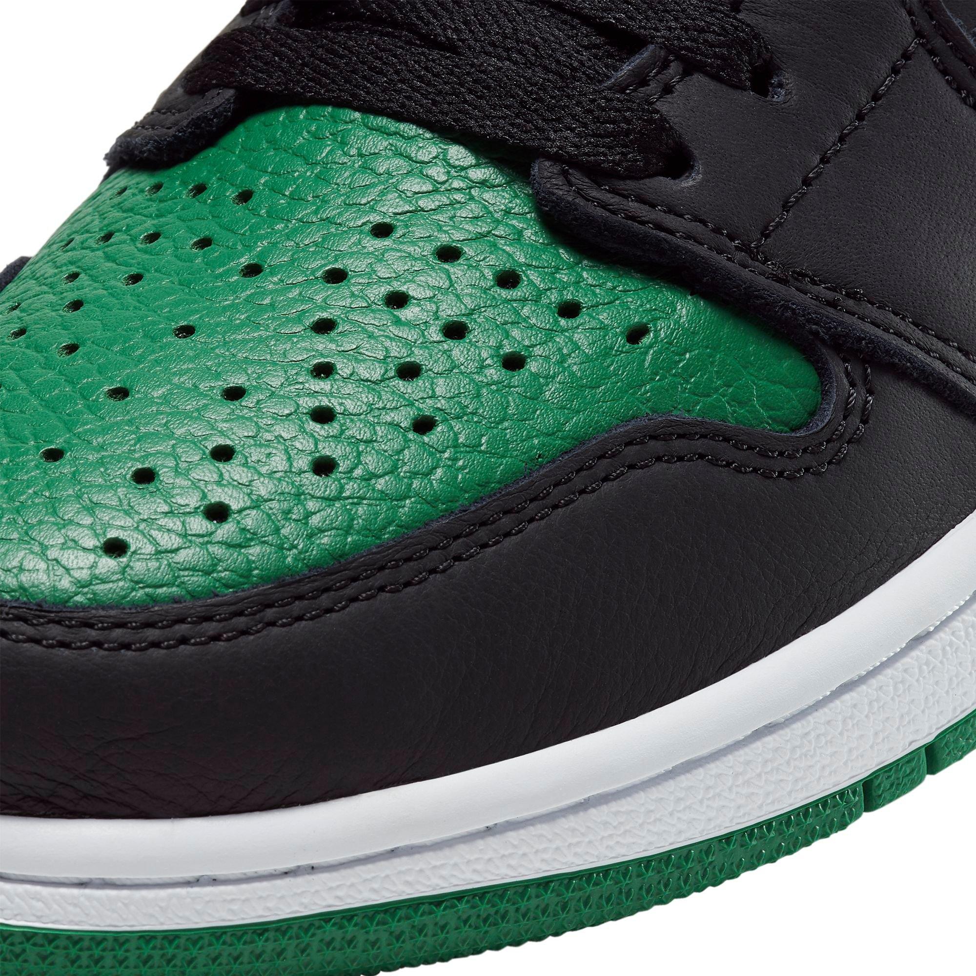 green toe jordan 1 grade school