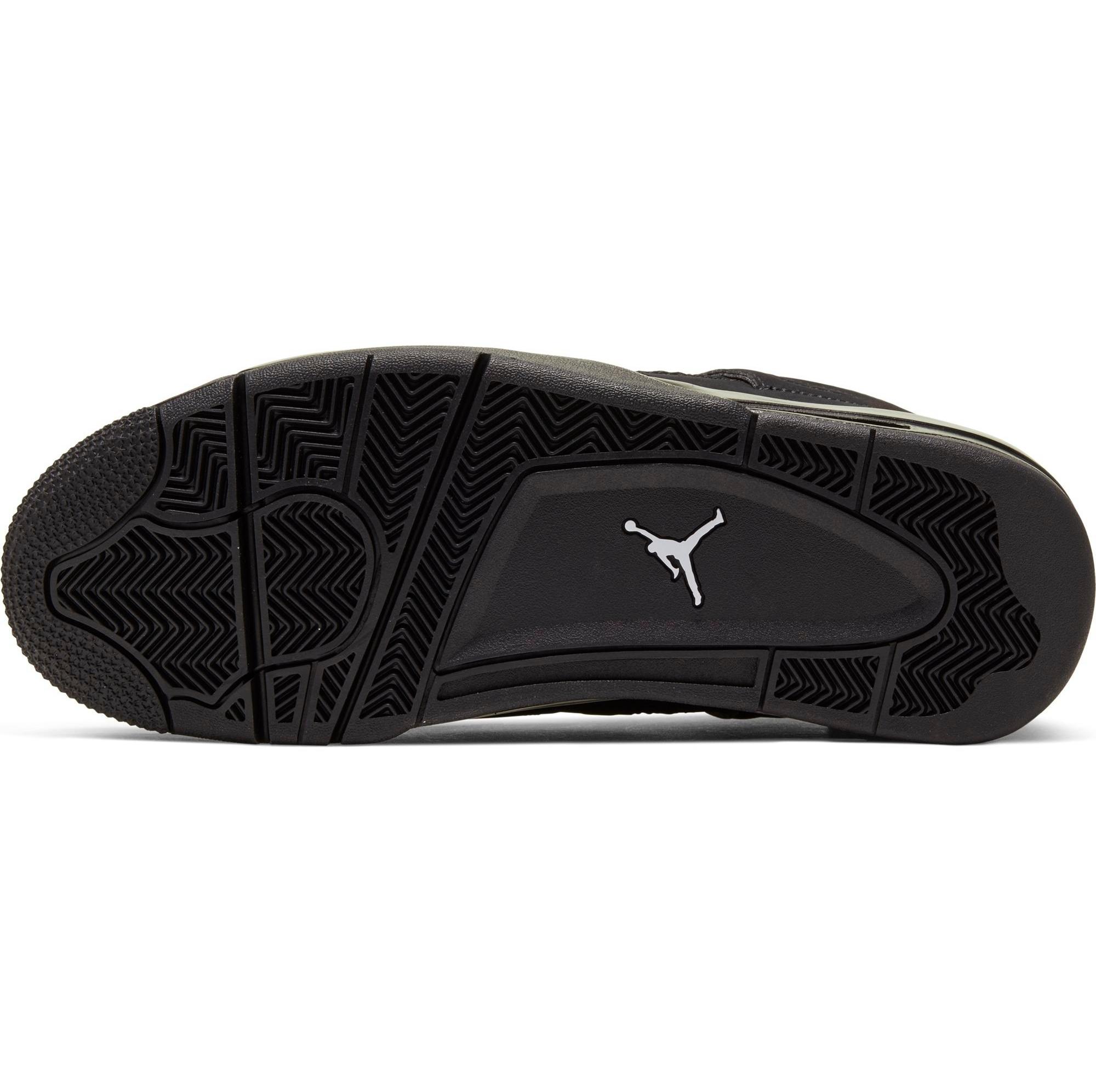 Sneakers Release – Air Jordan 4 Retro “Black Cat” 