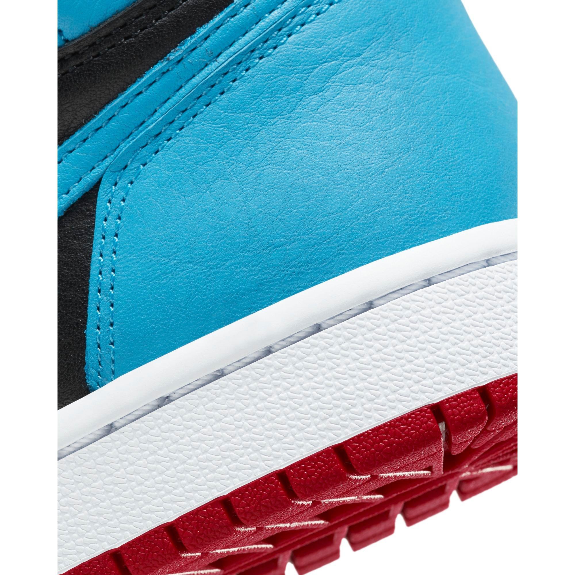 Jordan 1 Retro High Og Black Powder Blue Gym Red Women S Shoe Hibbett City Gear