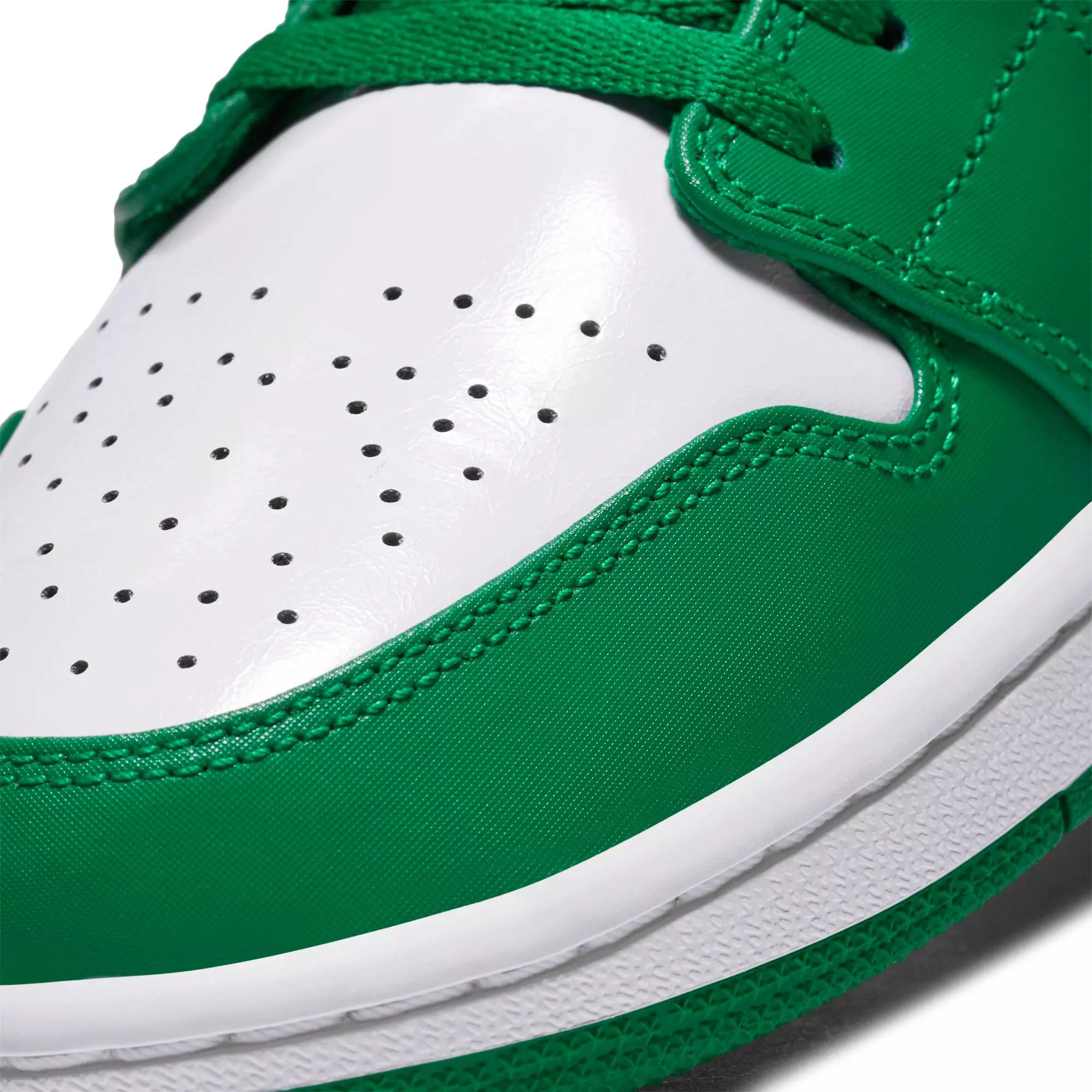 Jordan 1 Low "Pine Green/Black/White" Men's Shoe - BLACK/GREEN/RED