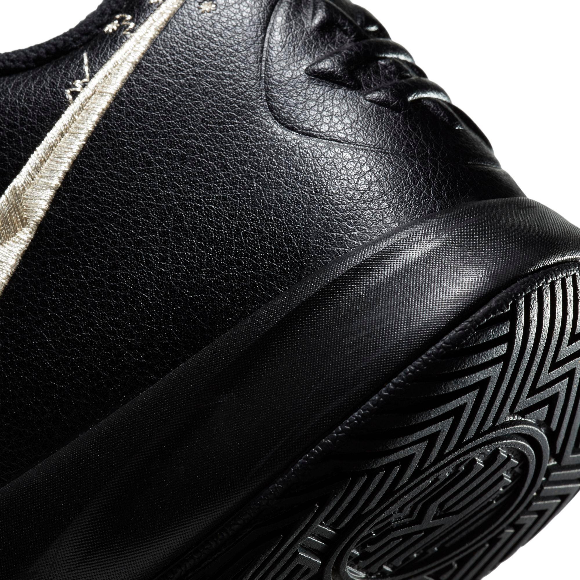 kyrie flytrap 3 black metallic gold