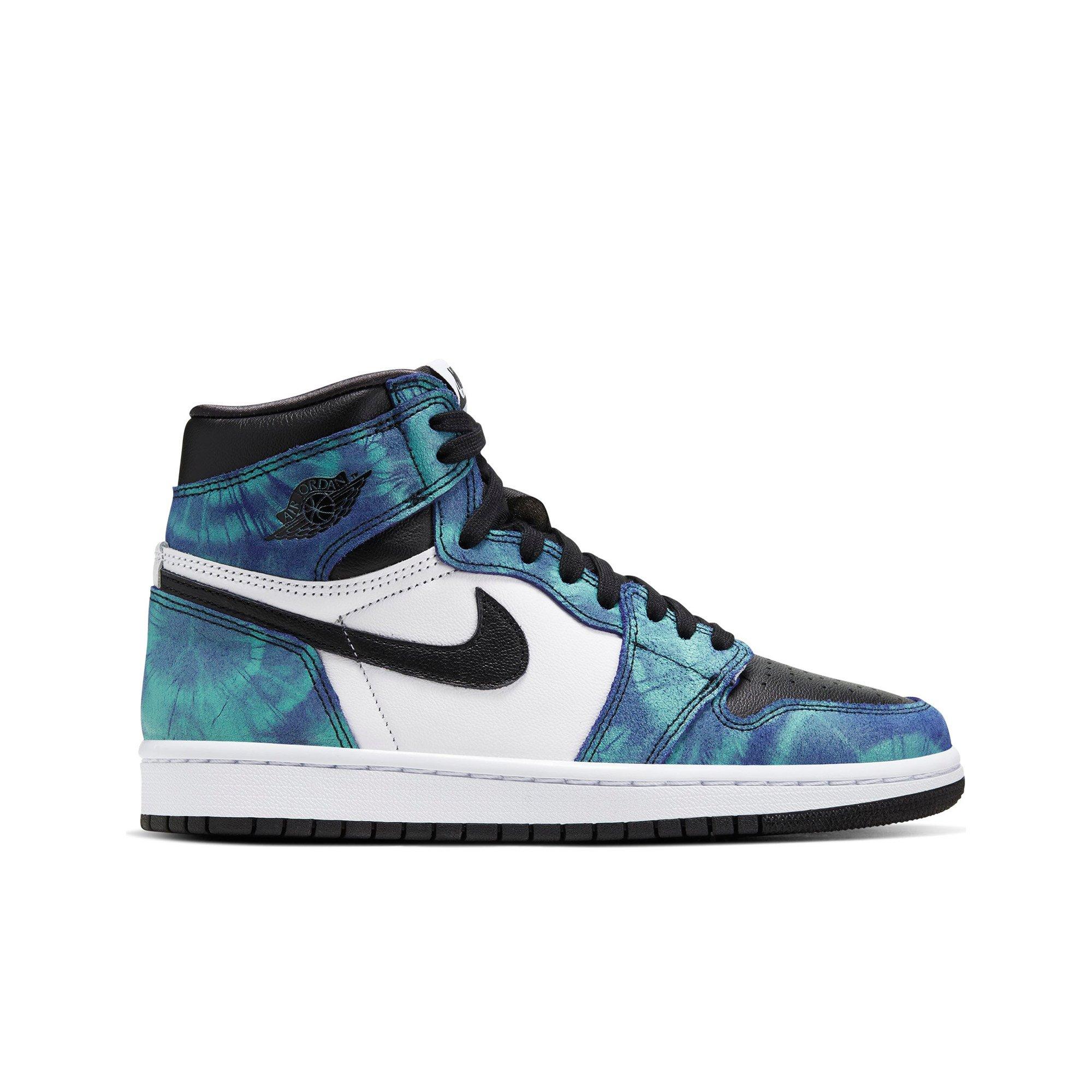 women's air jordan retro 1 premium basketball shoes