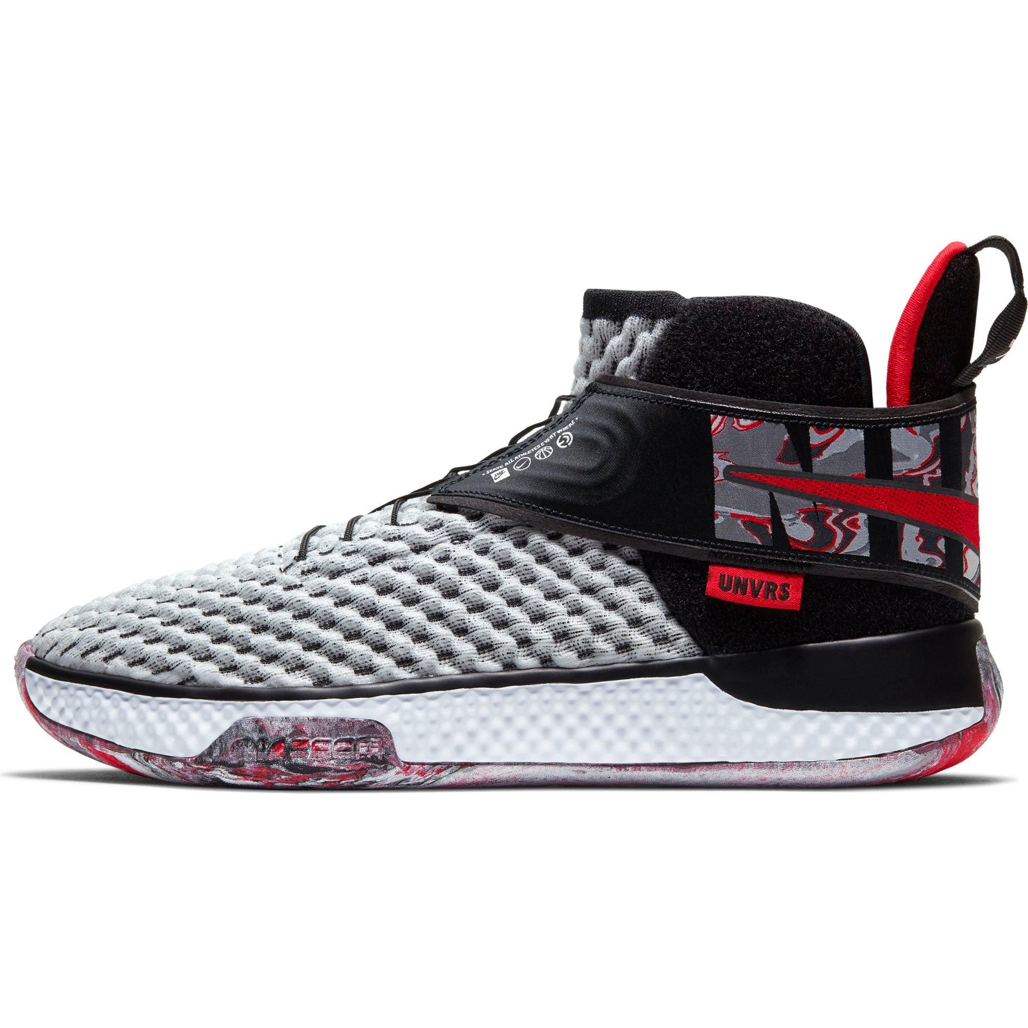 nike zoom universe review