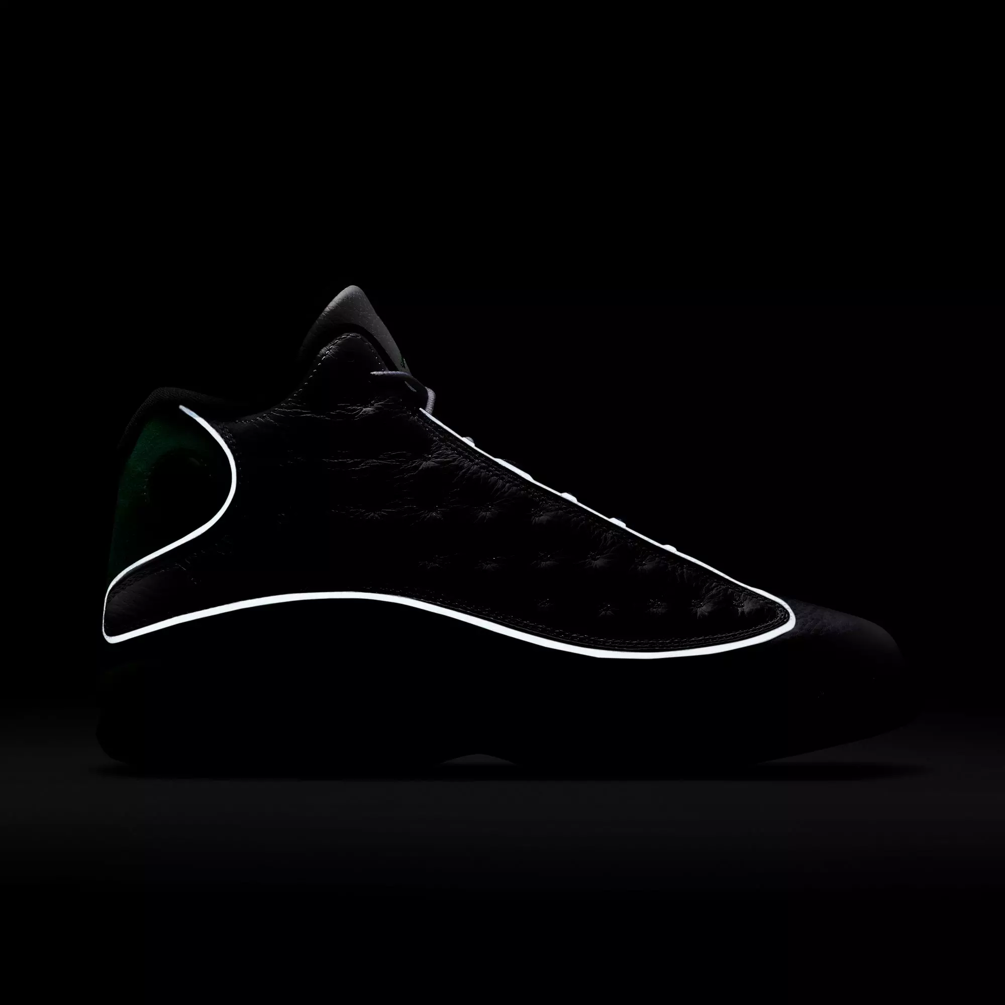 Jordan 13 Retro "White/Lucky Green" Men's Shoe - WHITE/GREEN