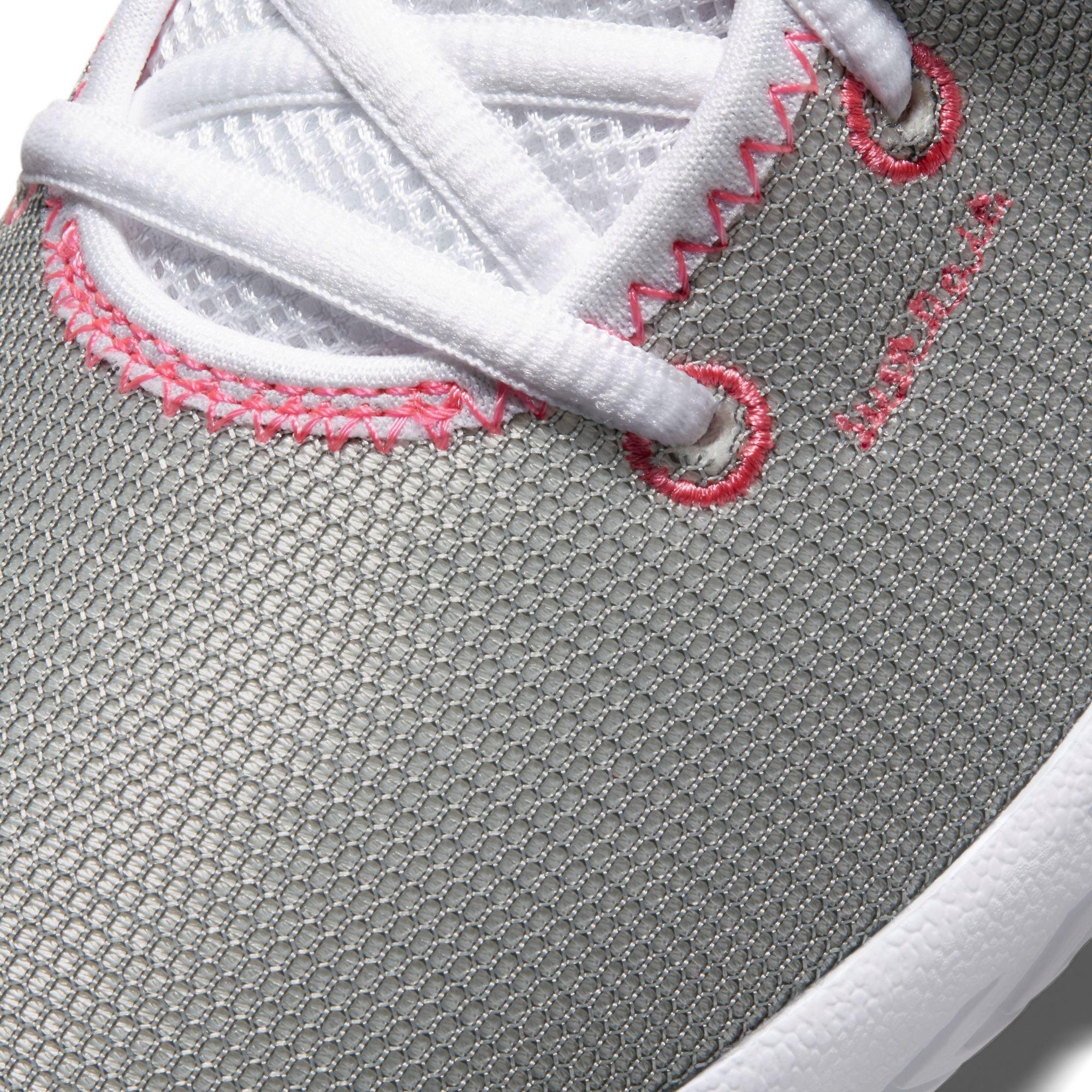 kyrie flytrap 3 white pink