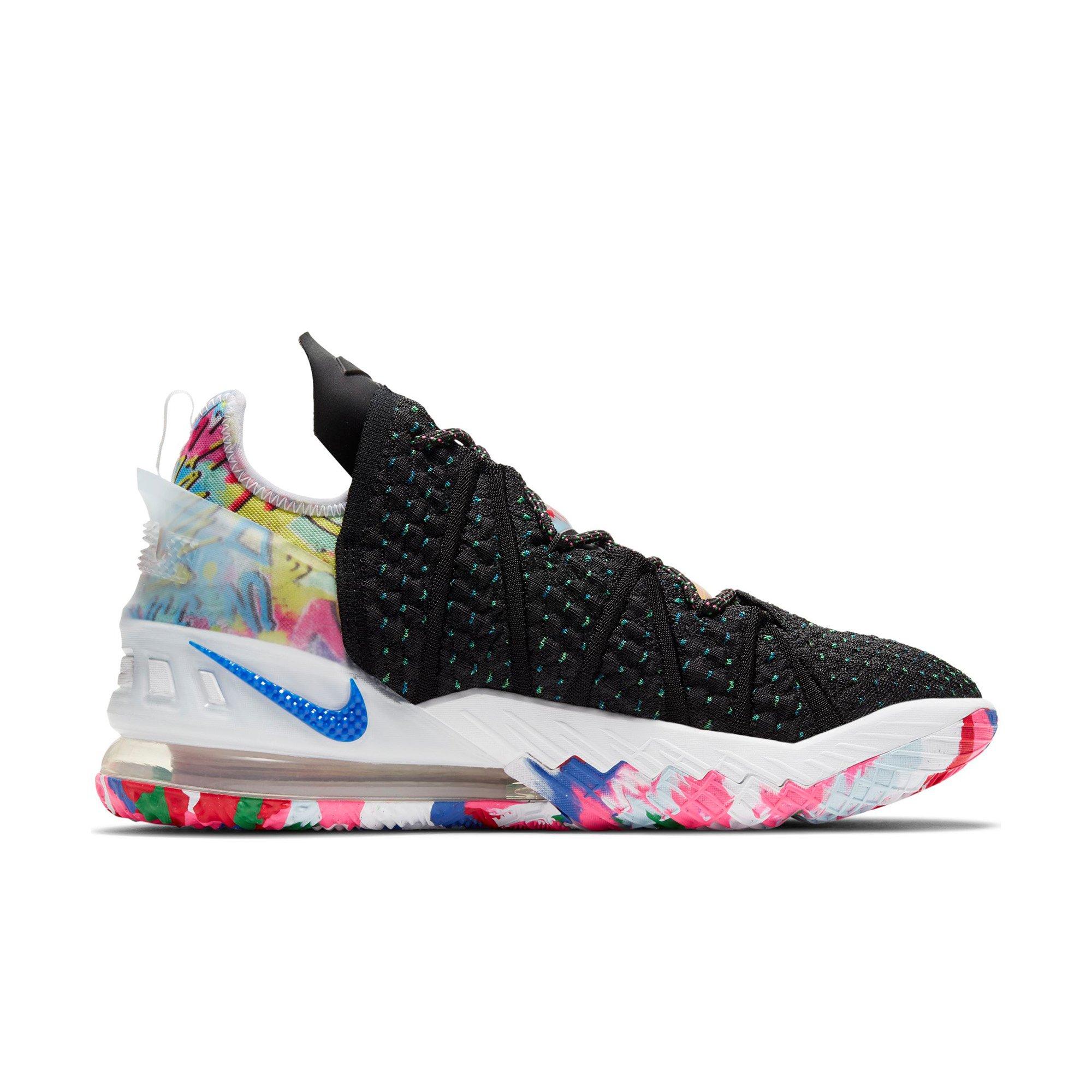 Nike LeBron 18 \