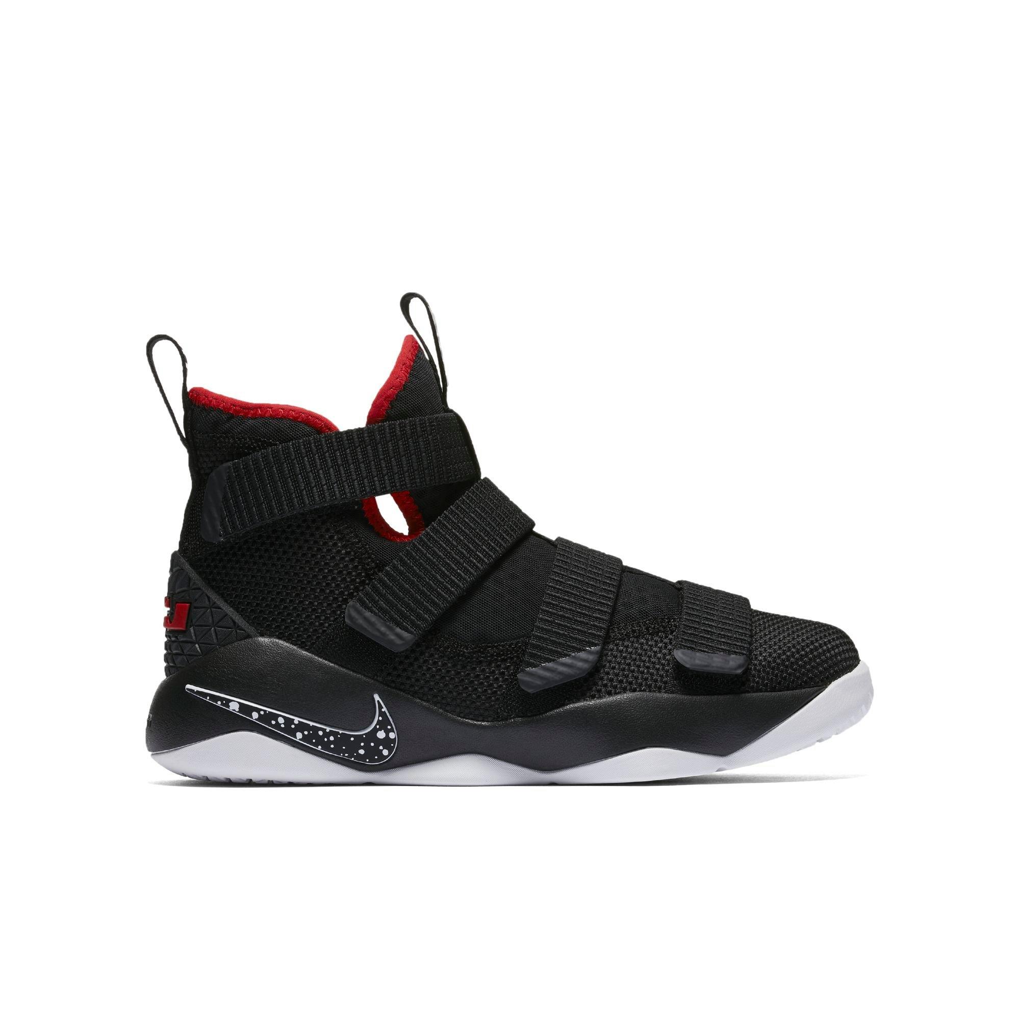 lebron soldier 11 black and white