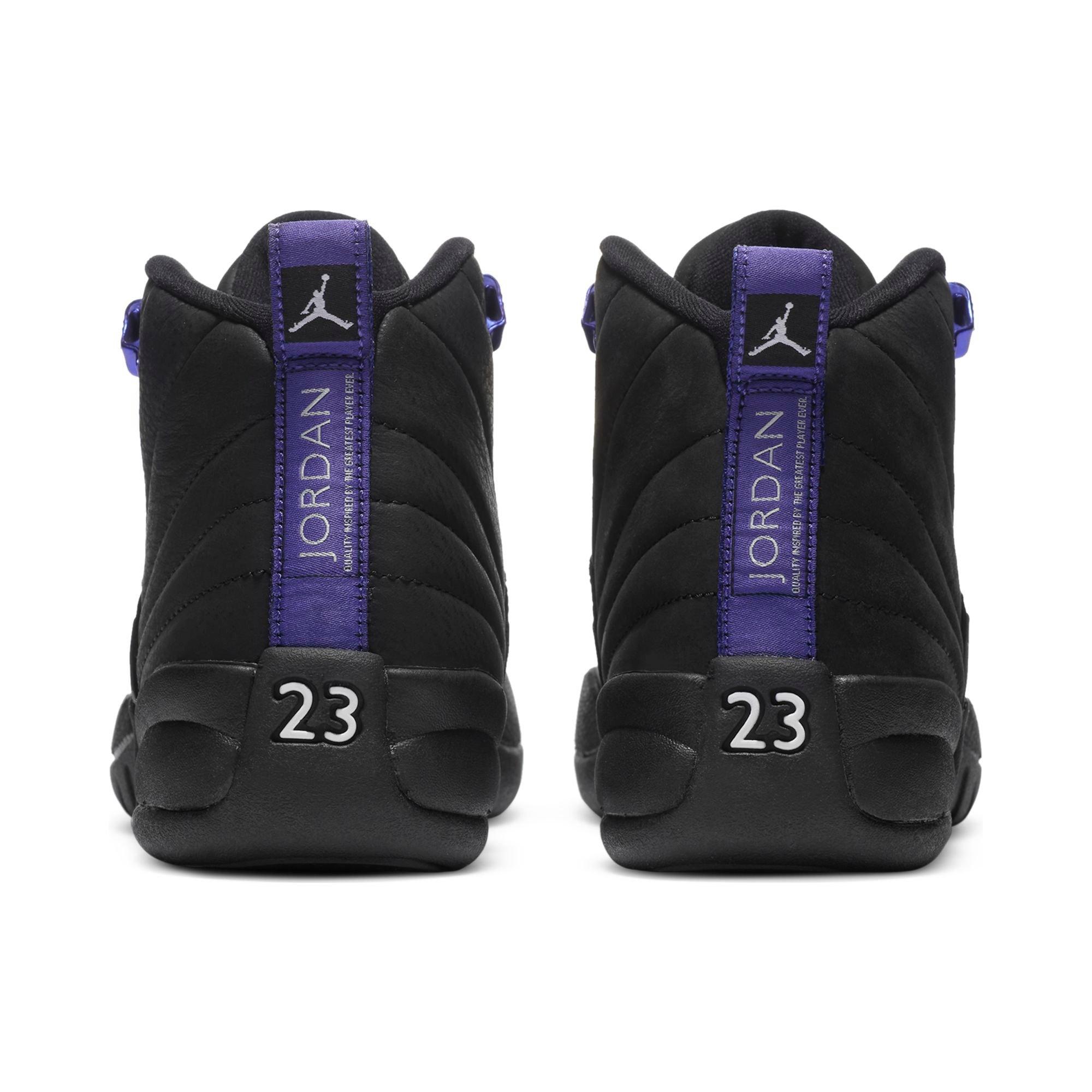 dark concord 12 foot locker