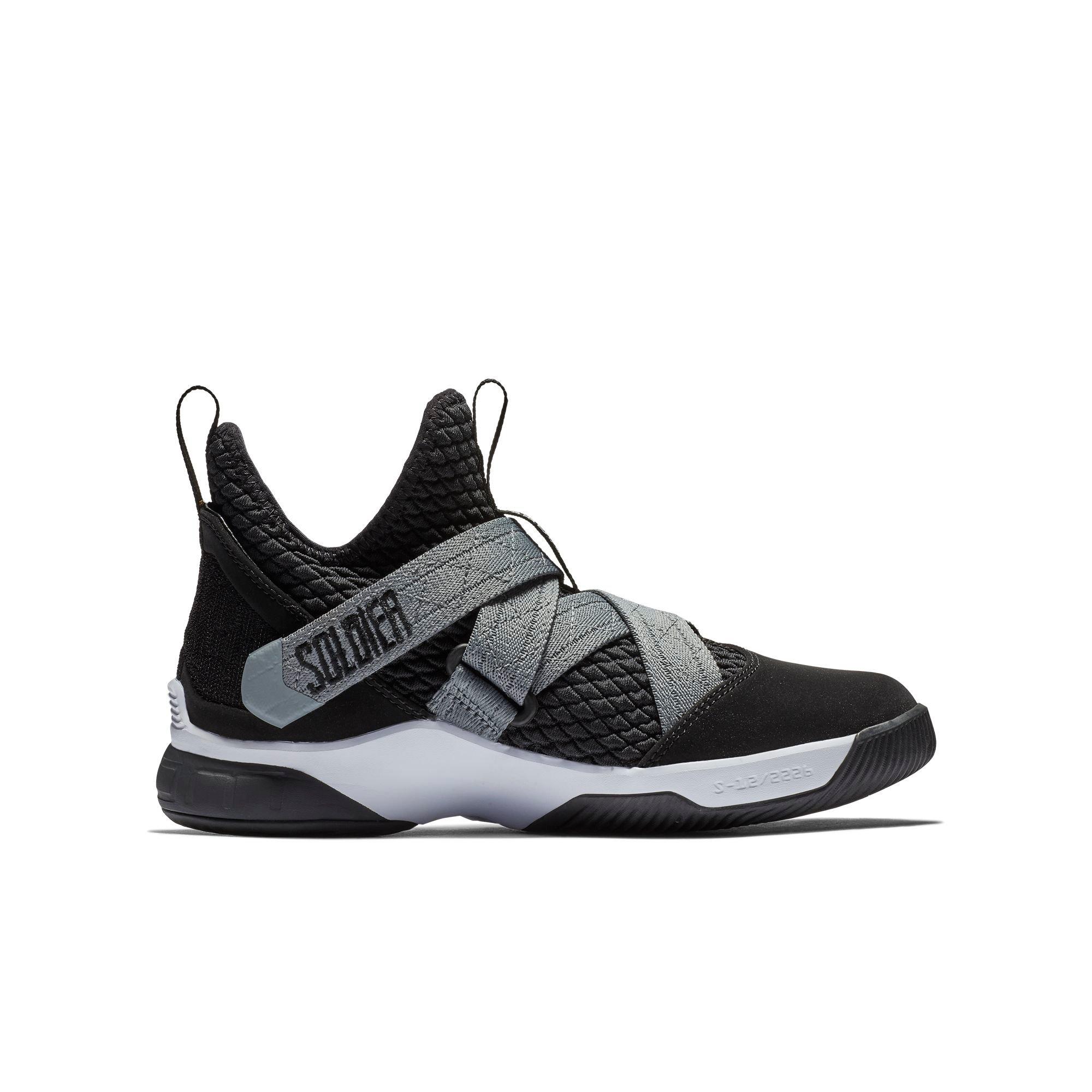 lebron soldier xii grade school